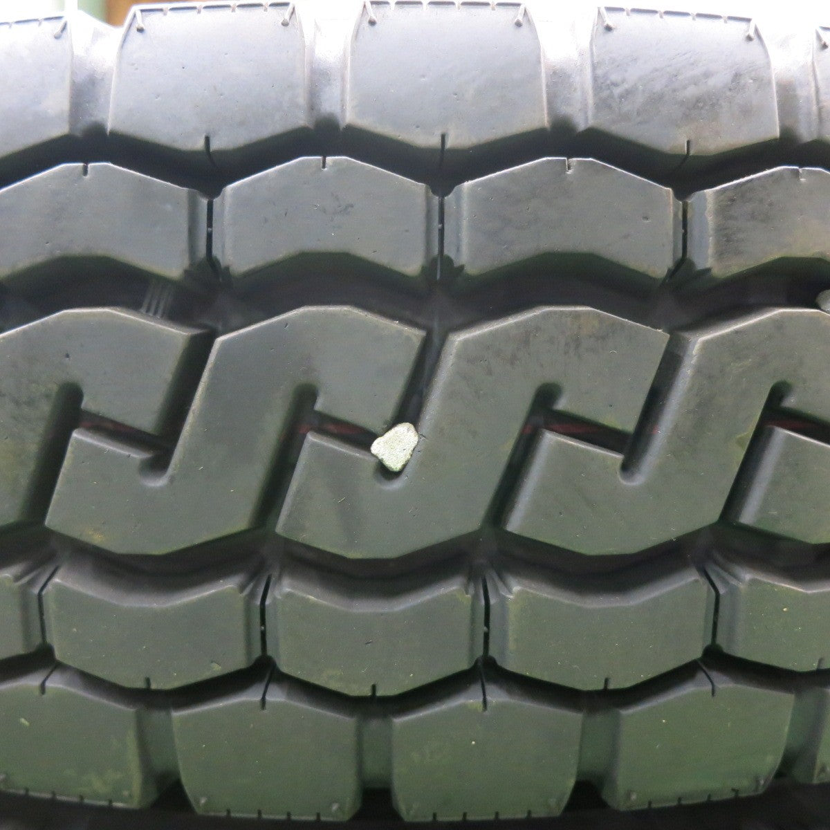*送料無料* バリ溝！20年！9分★トラック タイヤ 195/85R16 114/112N ブリヂストン エコピア M812 ミックス オールシーズン 16インチ★4071407HAノタ