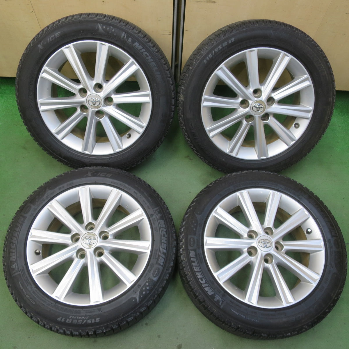 バリ溝！8.5分◎トヨタ 50系 カムリ 純正 215/55R17 スタッドレス ミシュラン X-ICE XI3 17インチ PCD114.3/5H◎6091503IMス