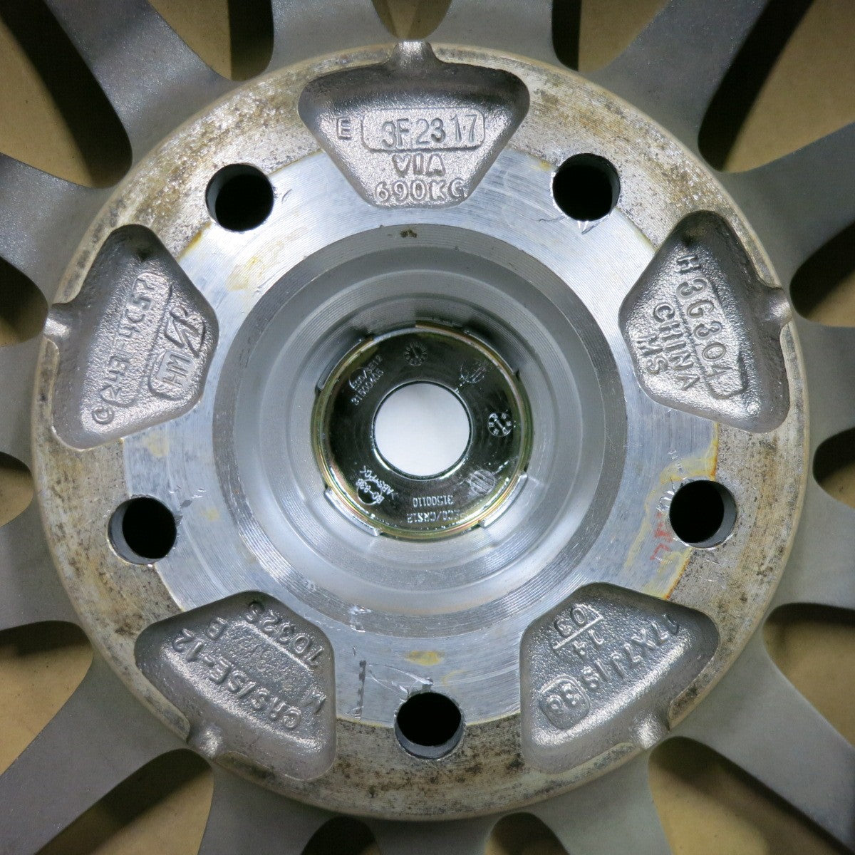 [送料無料] キレイ★ECO FORME ブリヂストン製 ホイール 17インチ エコフォルム 17×7J PCD114.3/5H★5021420SYホ