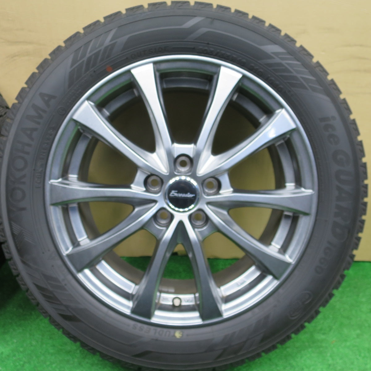 バリ溝！23年！キレイ！9.5分★86 BRZ 等 205/55R16 スタッドレス ヨコハマ アイスガード iG60 Exceeder エクシーダー 16インチ PCD100/5H★5112901NKス