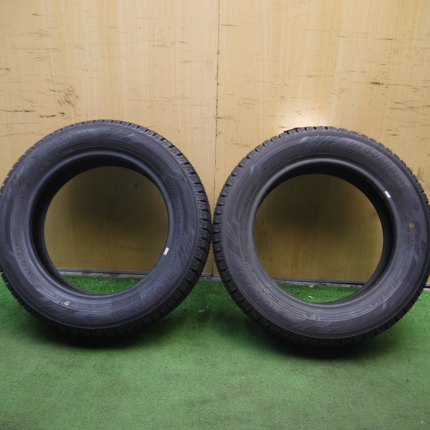 *送料無料* 未使用★スタッドレス 155/65R14 ヨコハマ アイスガード iG60 タイヤ 14インチ タント ミライース ラパン N-ONE 等★4040205Hスタ