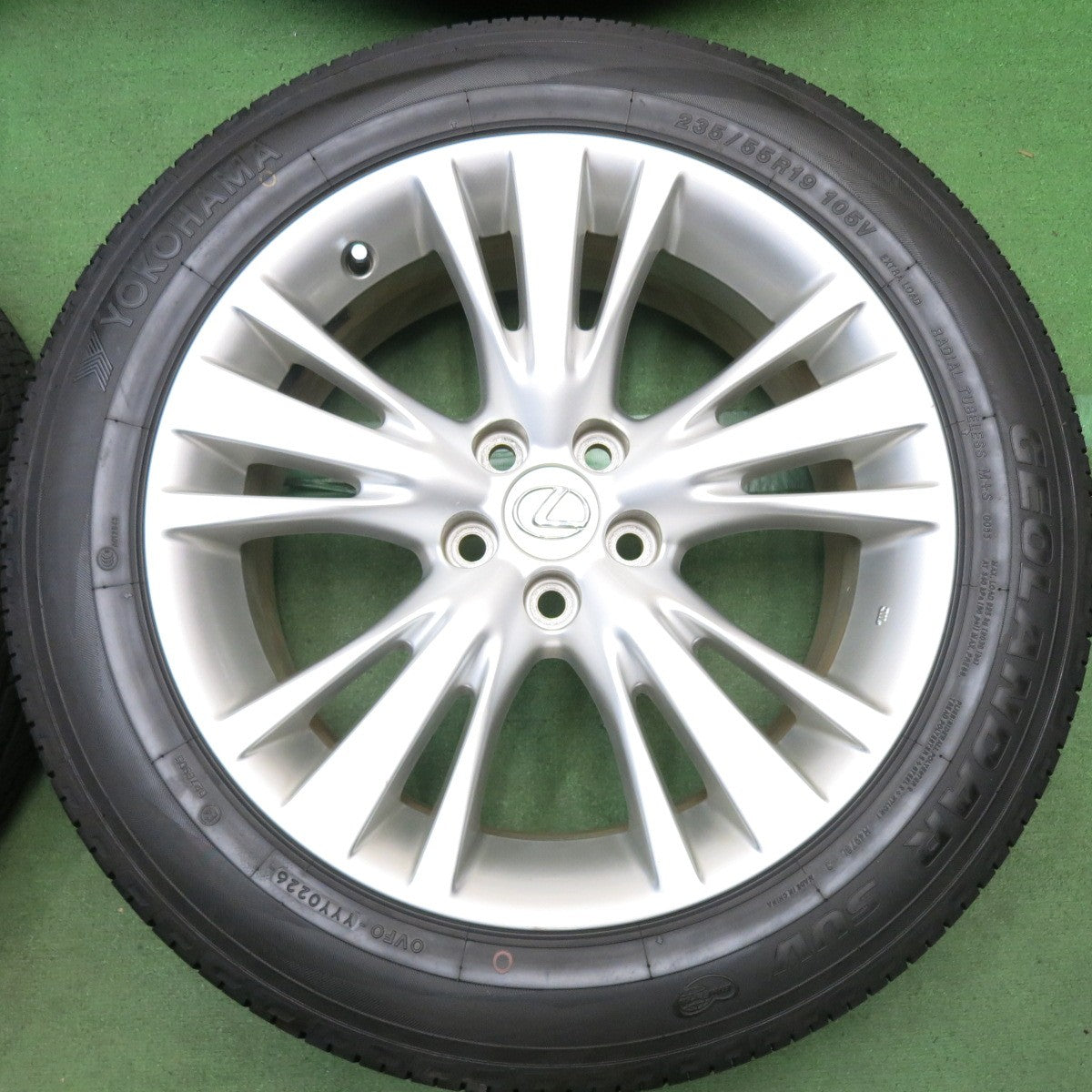 ほぼ未使用！26年◎レクサス RX 純正 235/55R19 ヨコハマ ジオランダー SUV 19インチ PCD114.3/5H◎6092706HAノ