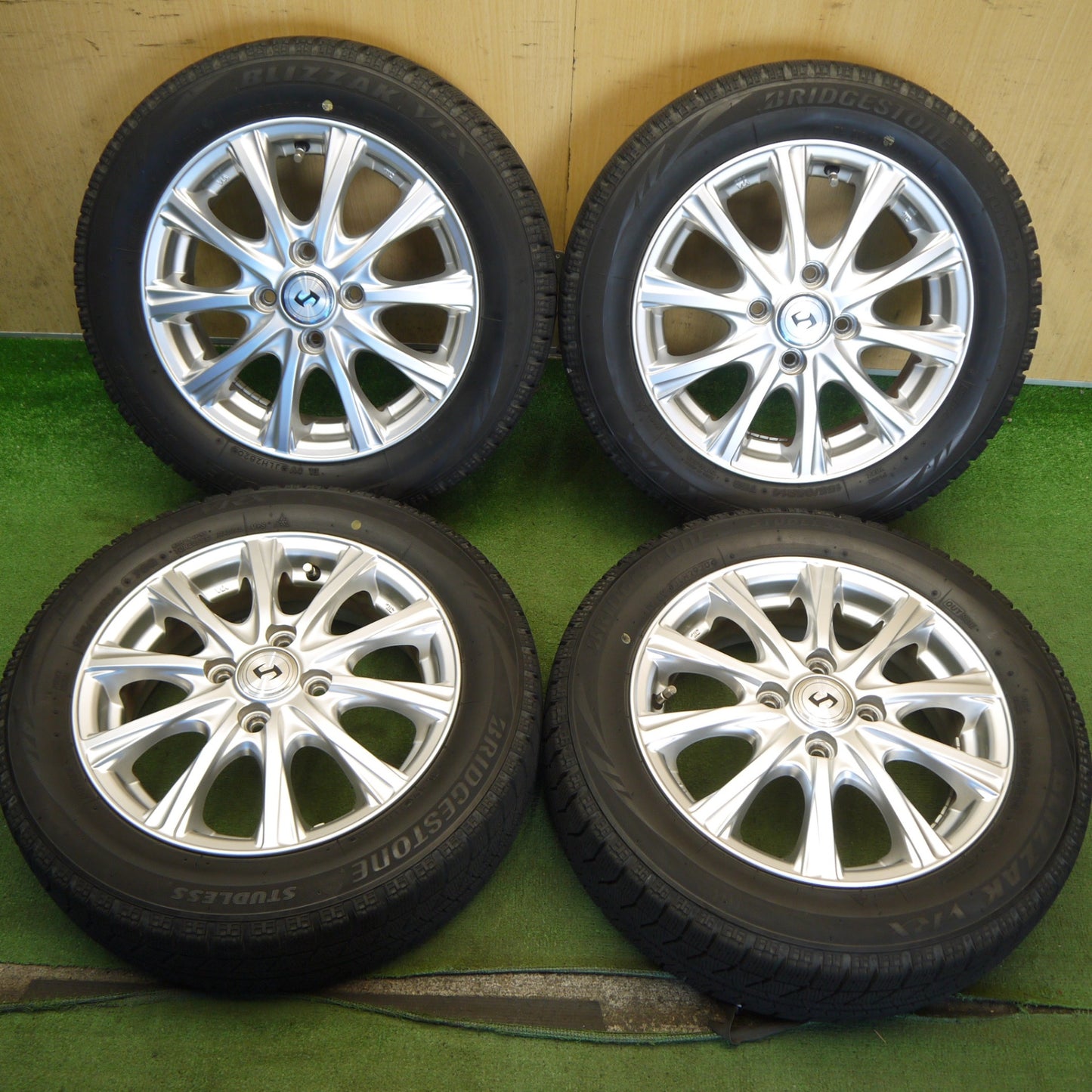 キレイ◎スタッドレス 155/65R14 ブリヂストン ブリザック VRX 社外 アルミ 14インチ PCD100/4H◎6080403Hス
