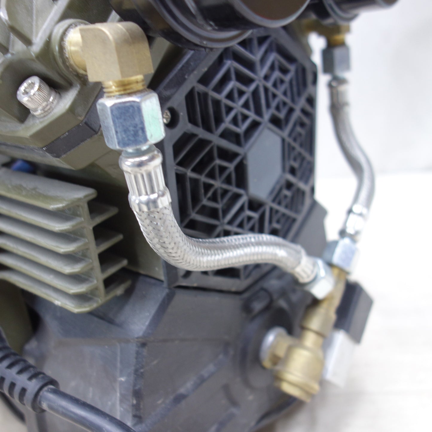 [送料無料] 付属品付き◆ハイガー エア コンプレッサー 静音 100V HG-DC992 サブタンク HG-20LT 容量 20L HAIGE◆