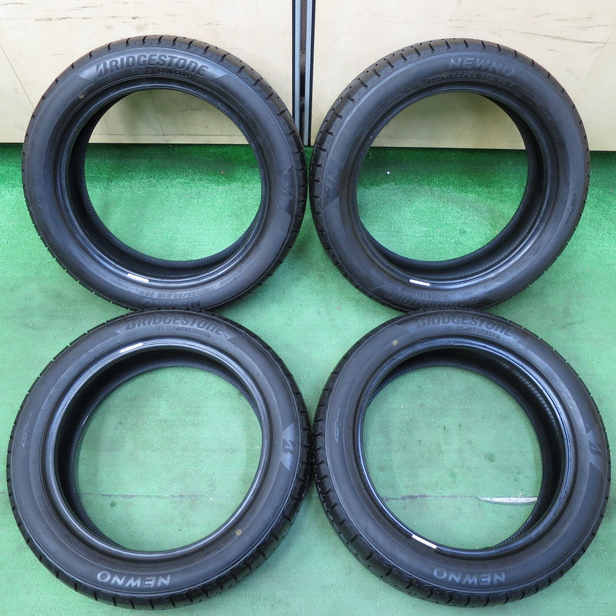 [送料無料] ほぼ未使用！24年★165/55R15 ブリヂストン NEWNO ニューノ タイヤ 15インチ N-BOX ワゴンR スペーシア 等 軽自動車★4102516イノタ