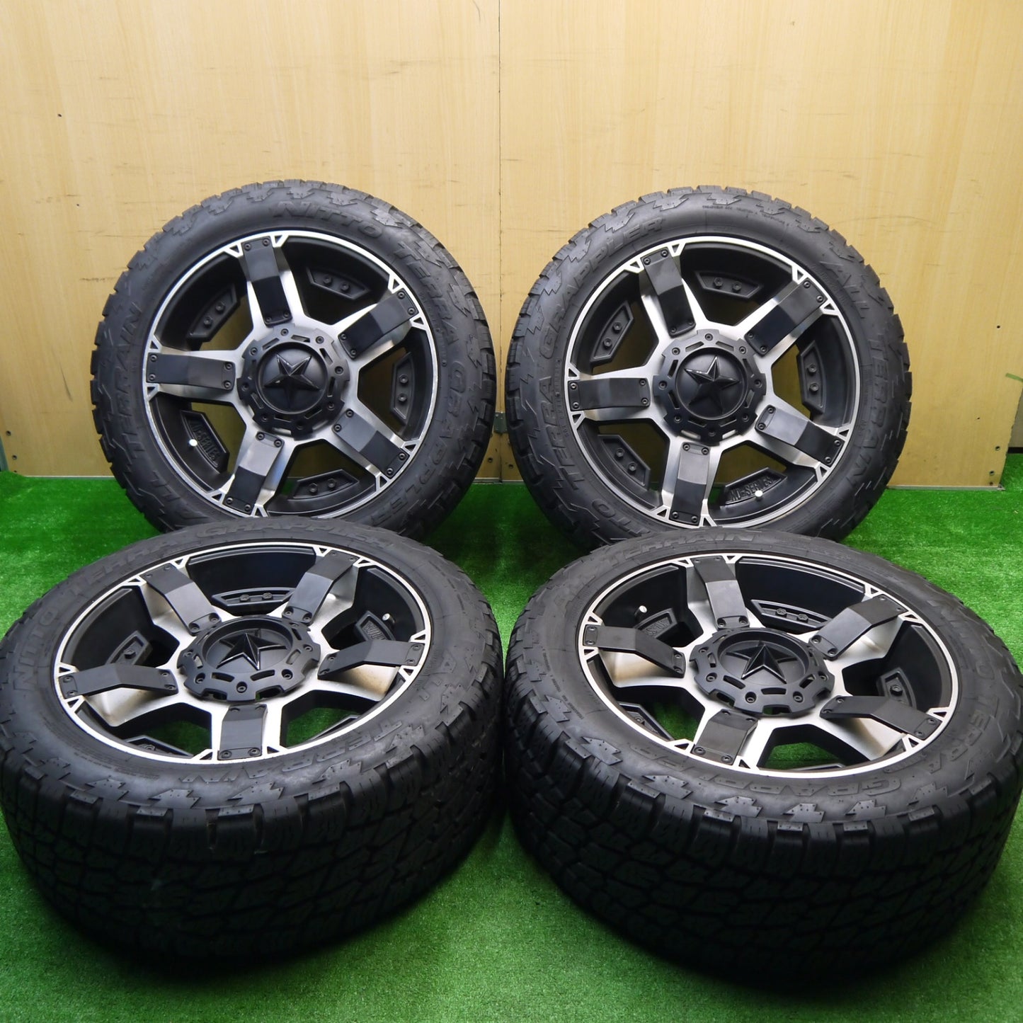 バリ溝！9.5分★KMC XD811 ROCKSTAR2 265/50R20 ニットー TERRA GRAPPLER ALL TERRAIN ロックスター2 PCD135 139.7/6H マルチ★5102102Hノ