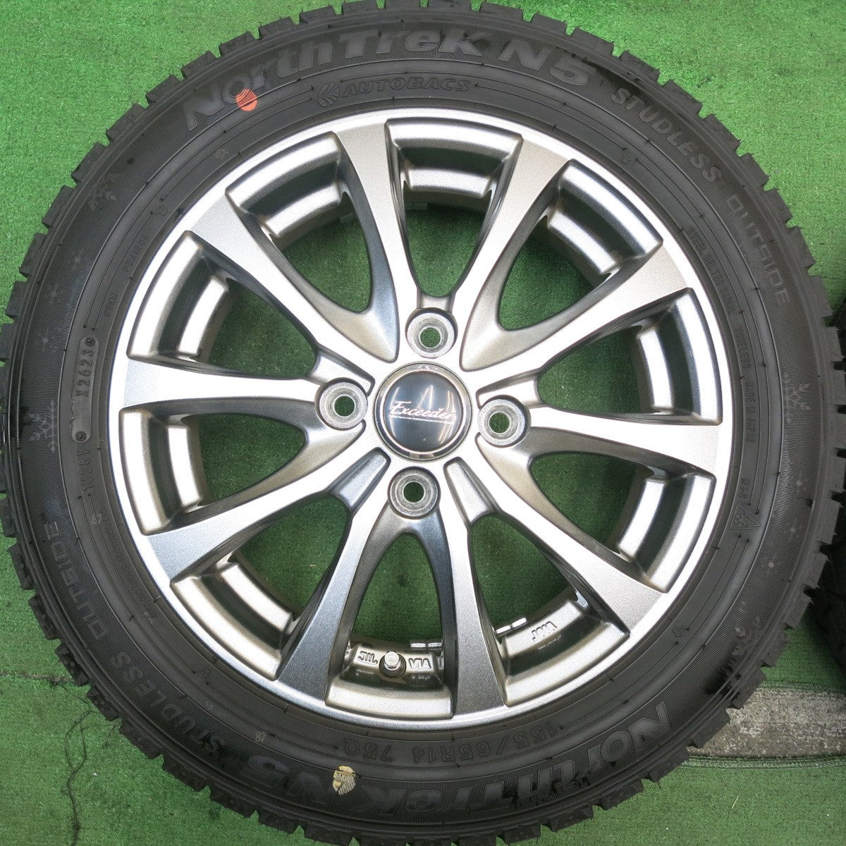 バリ溝！23年！キレイ！ほぼ10分★スタッドレス 155/65R14 オートバックス ノーストレック N5 Exceeder エクシーダー 14インチ PCD100/4H★5052402HAス