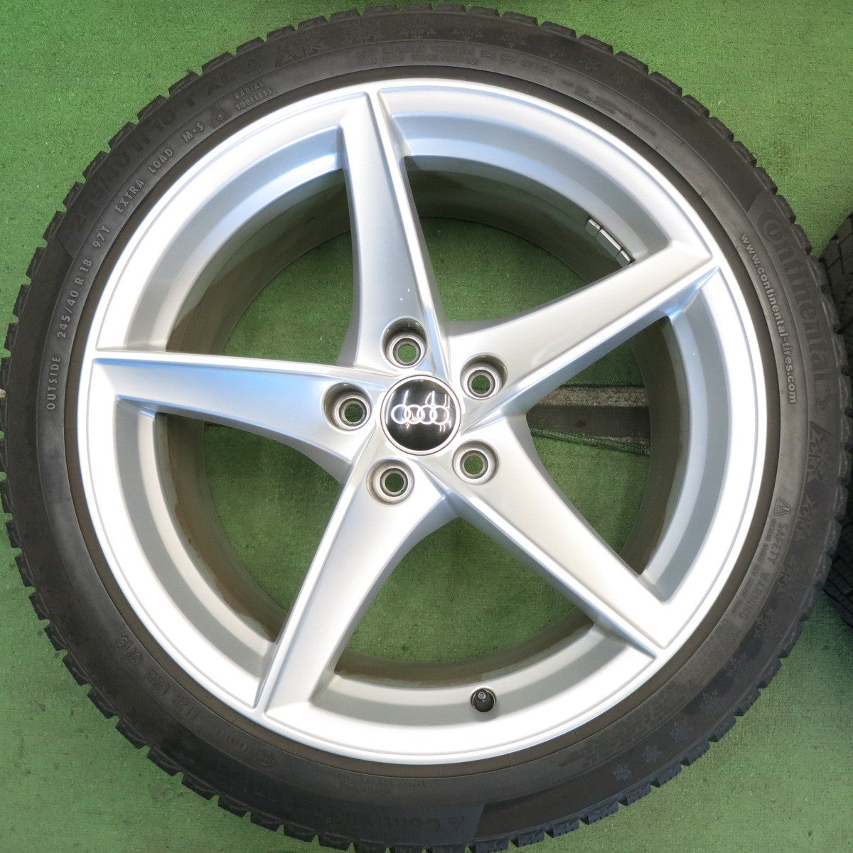 バリ溝！キレイ！8.5分◎アウディ A5 Sライン 純正 245/40R18 スタッドレス コンチネンタル コンチバイキング コンタクト6 18インチ PCD112/5H◎6081603HAス
