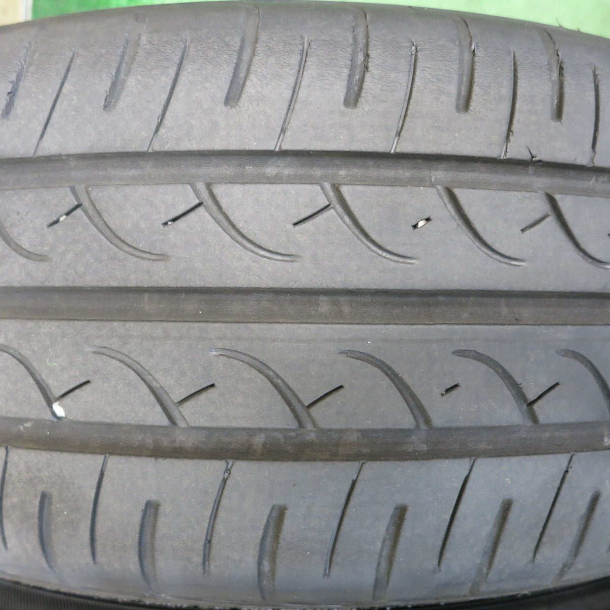 キレイ！23年★トヨタ 170系 シエンタ 純正 スチール 185/60R15 ヨコハマ ブルーアース AE01F 15インチ PCD100/5H★6041205HAノ