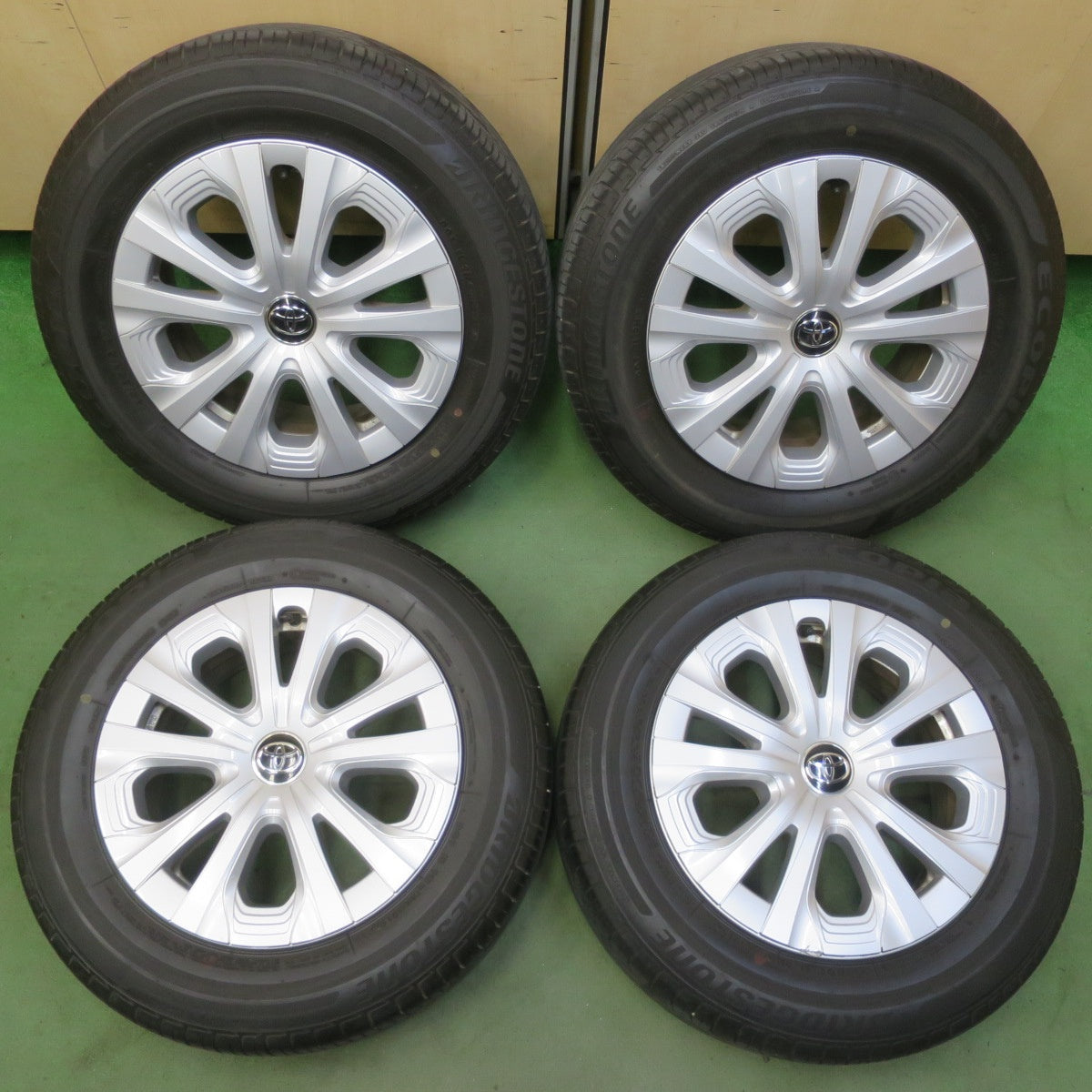 キレイ◎トヨタ 50系 プリウス 純正 195/65R15 ブリヂストン エコピア EP150 15インチ PCD100/5H◎6061510イノ