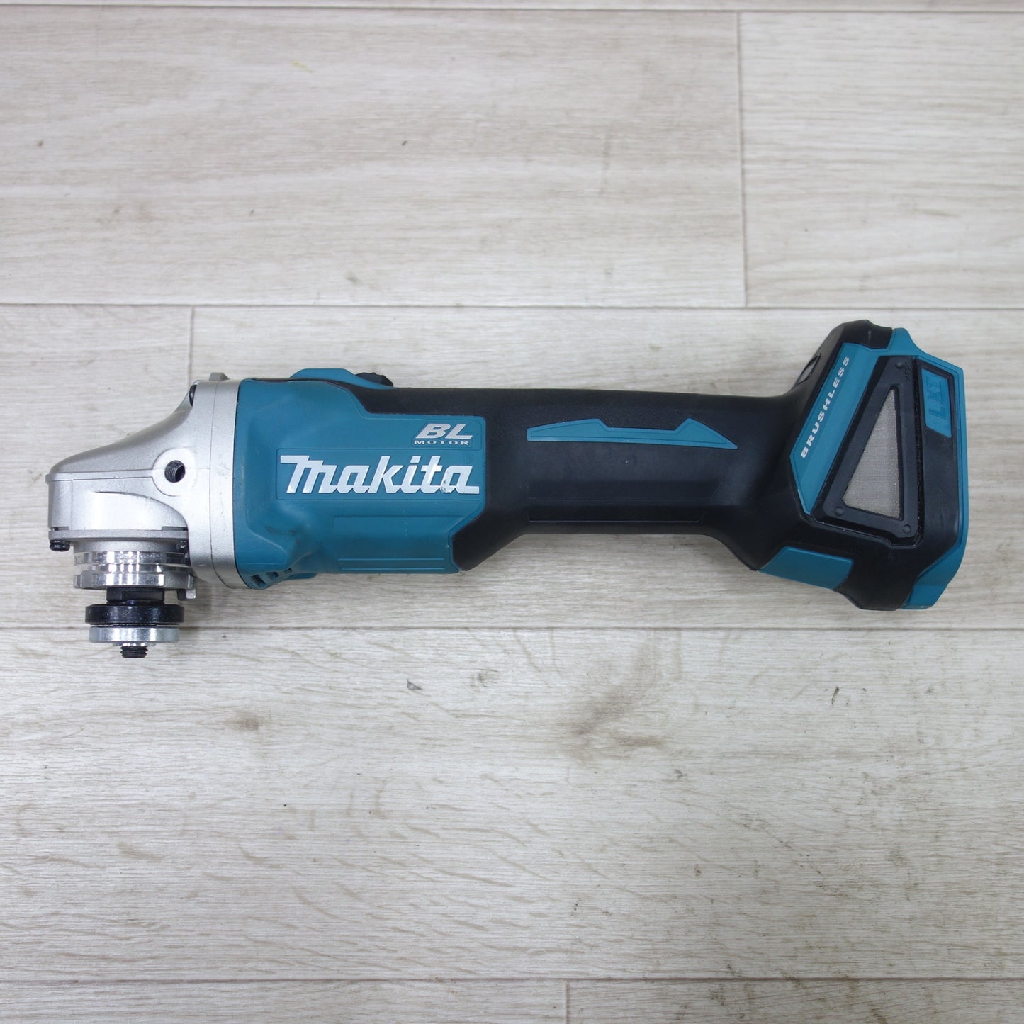 [送料無料] キレイ◆マキタ 100mm 充電式 ディスク グラインダ GA403DN 14.4V 電動 工具 研摩 研磨 機 コードレス Makita◆