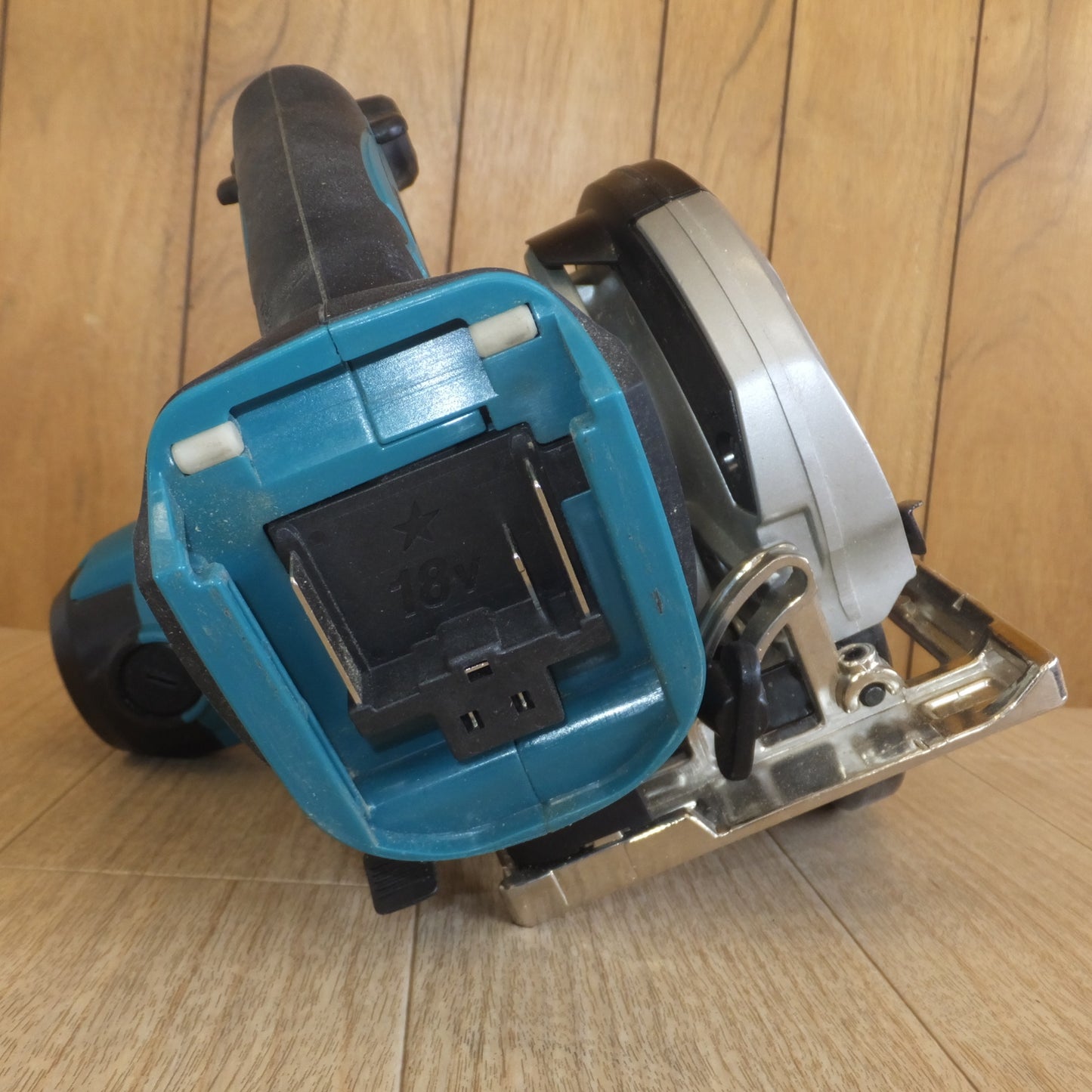 [送料無料] ★マキタ makita 165mm 充電式マルノコ HS630DRFX 本体のみ　木工用 超硬丸ノコ★