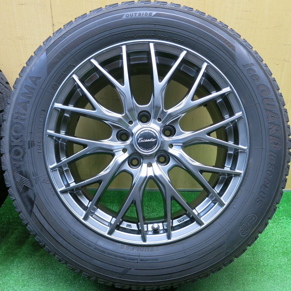バリ溝！キレイ！9分★スタッドレス 225/60R17 ヨコハマ アイスガード iG50 プラス Exceeder エクシーダー 17インチ PCD114.3/5H★5113018HAス