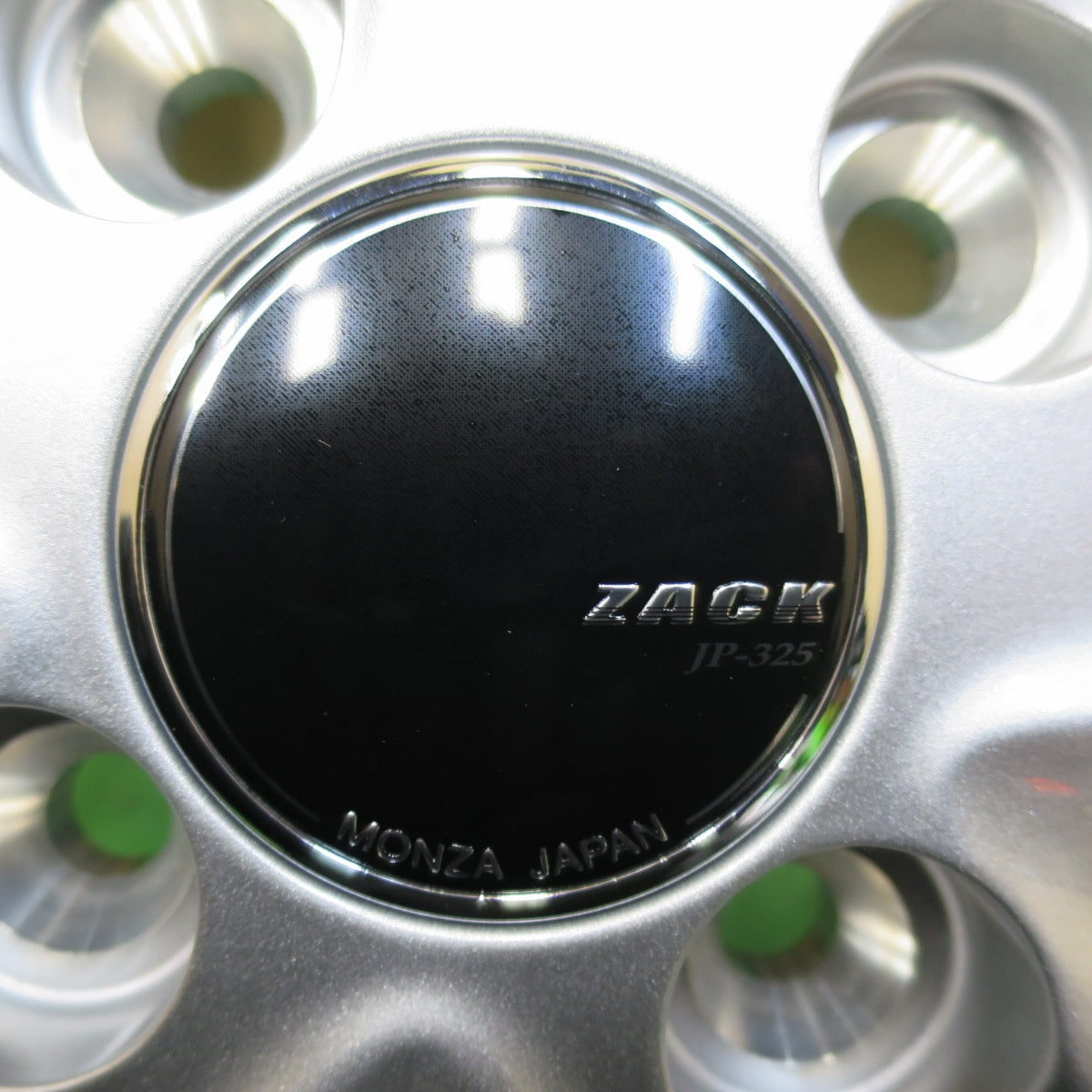[送料無料] 未使用！24年★スタッドレス 155/65R14 ダンロップ ウインターマックス WM02 ZACK JP-325 MONZA ザック 14インチ PCD100/4H★4122704イス