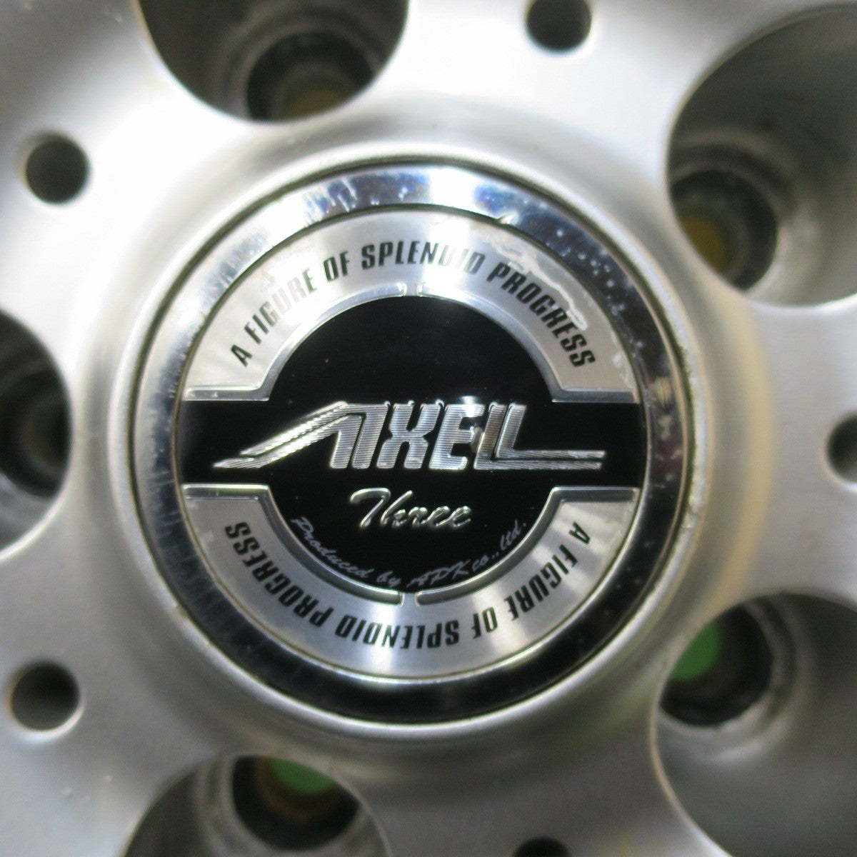 バリ溝！9.5分以上★スタッドレス 205/60R16 ナンカン CORSAFA AXEL Three アクセル 16インチ PCD114.3/5H★5011107イス