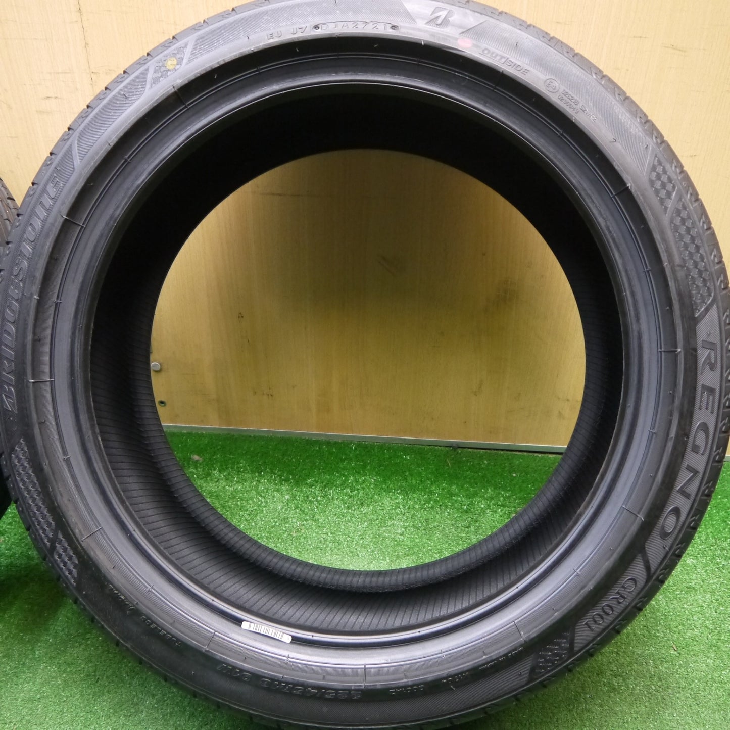新車外し！21年★225/45R18 ブリヂストン レグノ GR001 タイヤ 18インチ クラウン レヴォーグ オデッセイ 等★5122206Hノタ