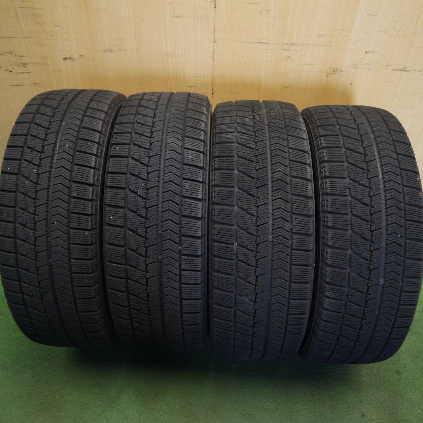 バリ溝！キレイ！9分◎スタッドレス 185/55R15 ブリヂストン ブリザック VRX Verthandi ヴェルザンディ 15インチ PCD100/4H◎6061705Hス