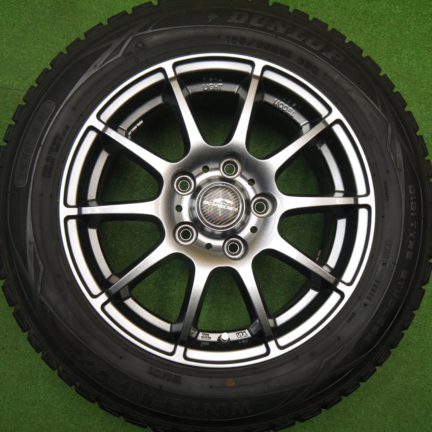 バリ溝！キレイ！8.5分★スタッドレス 185/65R15 ダンロップ ウインターマックス WM01 SCHNEIDER ATECH シュナイダー 15インチ PCD114.3/5H★5112604Hス
