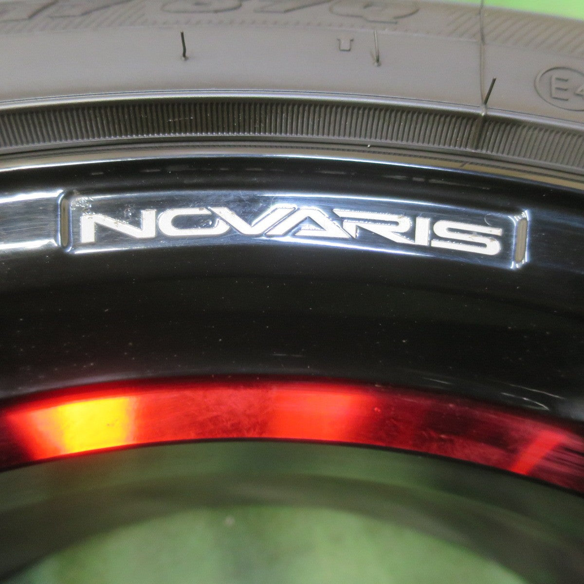 バリ溝！9.5分◎86 BRZ 等 215/45R17 スタッドレス トーヨー オブザーブ GIZ NOVARIS ノヴァリス 17インチ PCD100/5H◎6092912イス