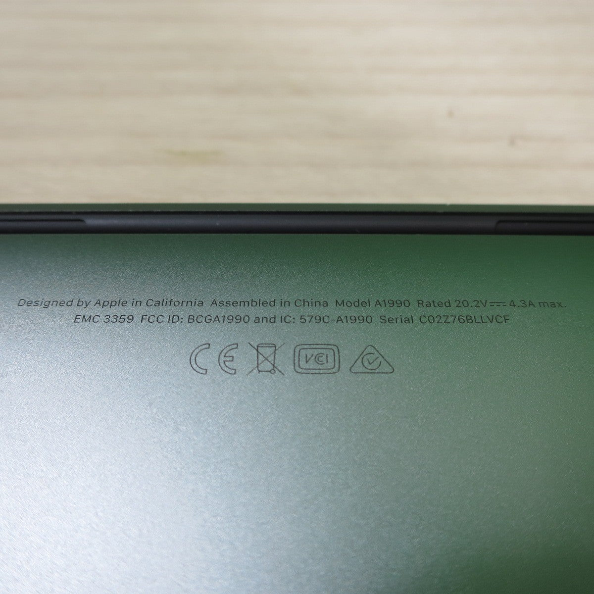 [送料無料] ☆Apple mac book Pro A1990 15-inch, 2019 Core i7 16GB 256GB ノート PC パソコン アップル マックブック プロ☆