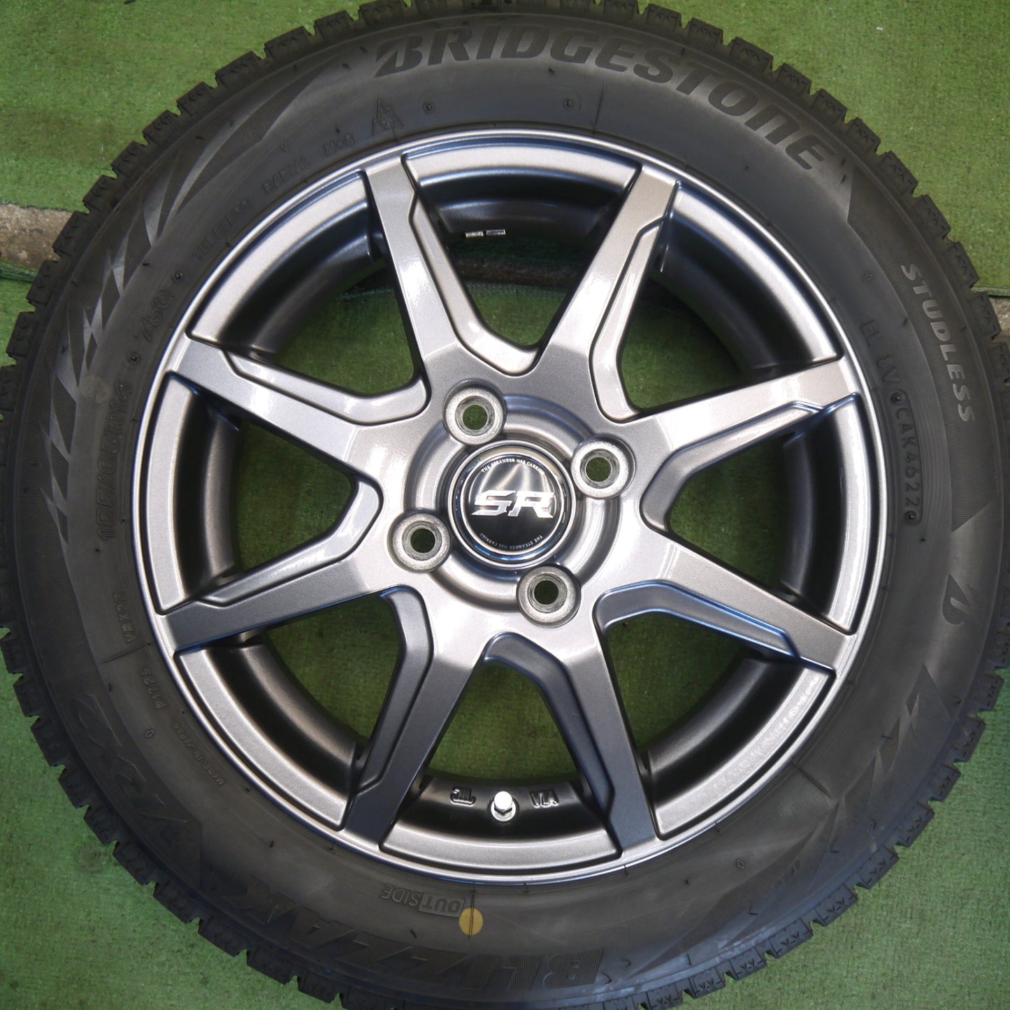 キレイ！22年◎スタッドレス 155/65R14 ブリヂストン ブリザック VRX2 STRANGER ストレンジャー 14インチ PCD100/4H◎6080302Hス