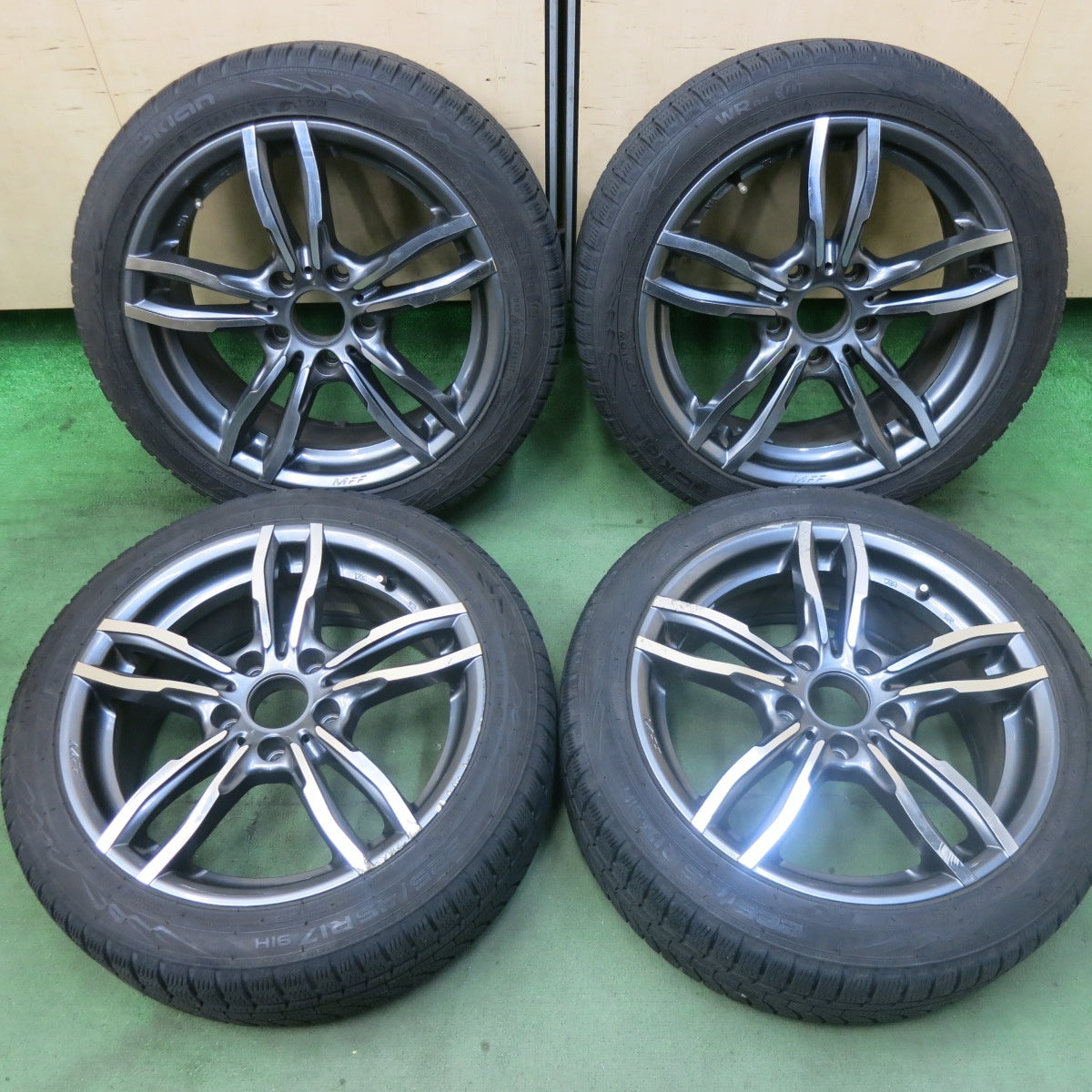 バリ溝！8.5分★BMW 等 MAK LUFT FF 225/45R17 スタッドレス ノキアン WRA4 FRT ルフト MFF 17インチ PCD120/5H★5111703SKス