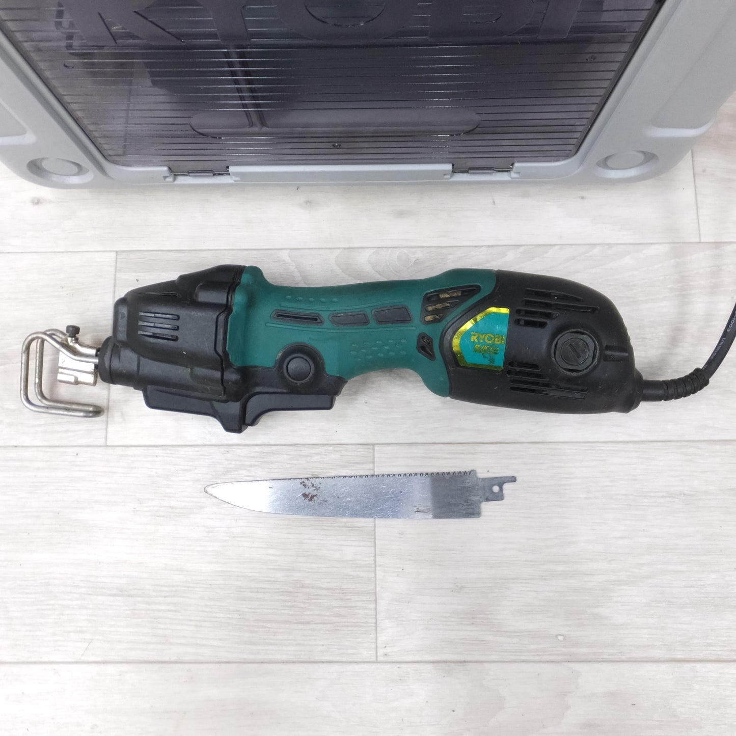 [送料無料] ◆リョービ RYOBI 小型 レシプロソー RJK-120 ケース付き セーバーソー セーバソー 電気 電動 のこぎり ノコギリ 電動 工具◆