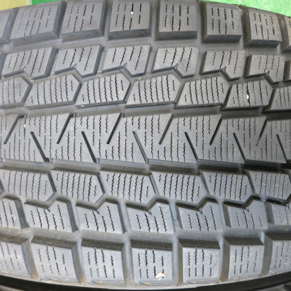 バリ溝！21年！9.5分★ボルボ 等 IRVINE F01 235/60R17 スタッドレス ヨコハマ アイスガード G075 17インチ アーヴィン PCD108/5H★5103011HAス