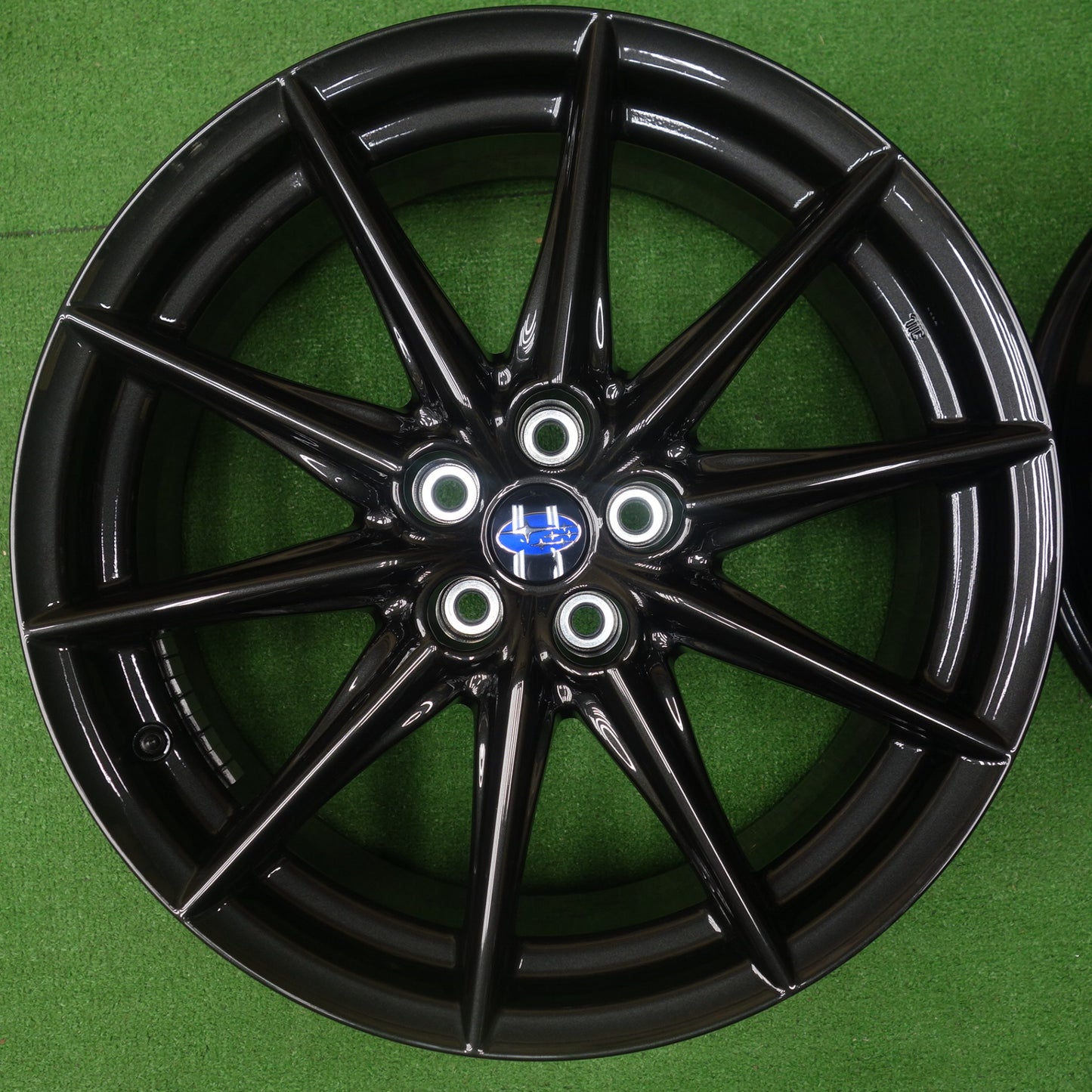 新車外し★スバル BRZ ZD8 トヨタ GR86 ZN8 純正 ホイール 18インチ 18×7.5J PCD100/5H★6062603KTホ