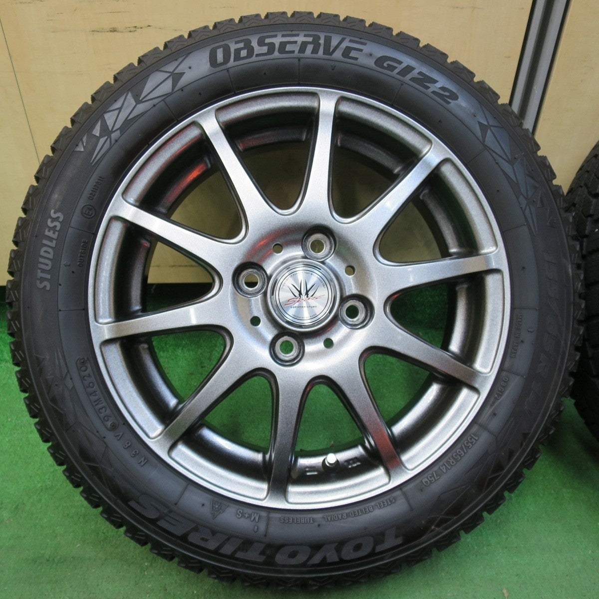 バリ溝！9.5分★LOXARNY SPORT BADX 155/65R14 スタッドレス トーヨー オブザーブ GIZ2 ロクサーニ 14インチ PCD100/4H★5011310イス