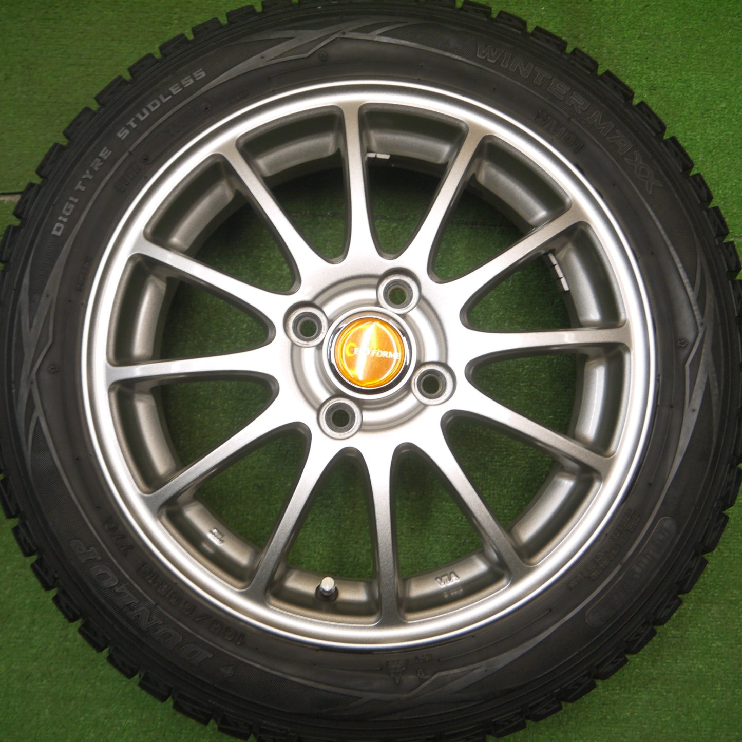 [送料無料] キレイ★スタッドレス 165/60R15 ダンロップ ウインターマックス WM01 ECO FORME エコフォルム 軽自動車 ハスラー デリカミニ等 PCD100/4H★4122703Hス