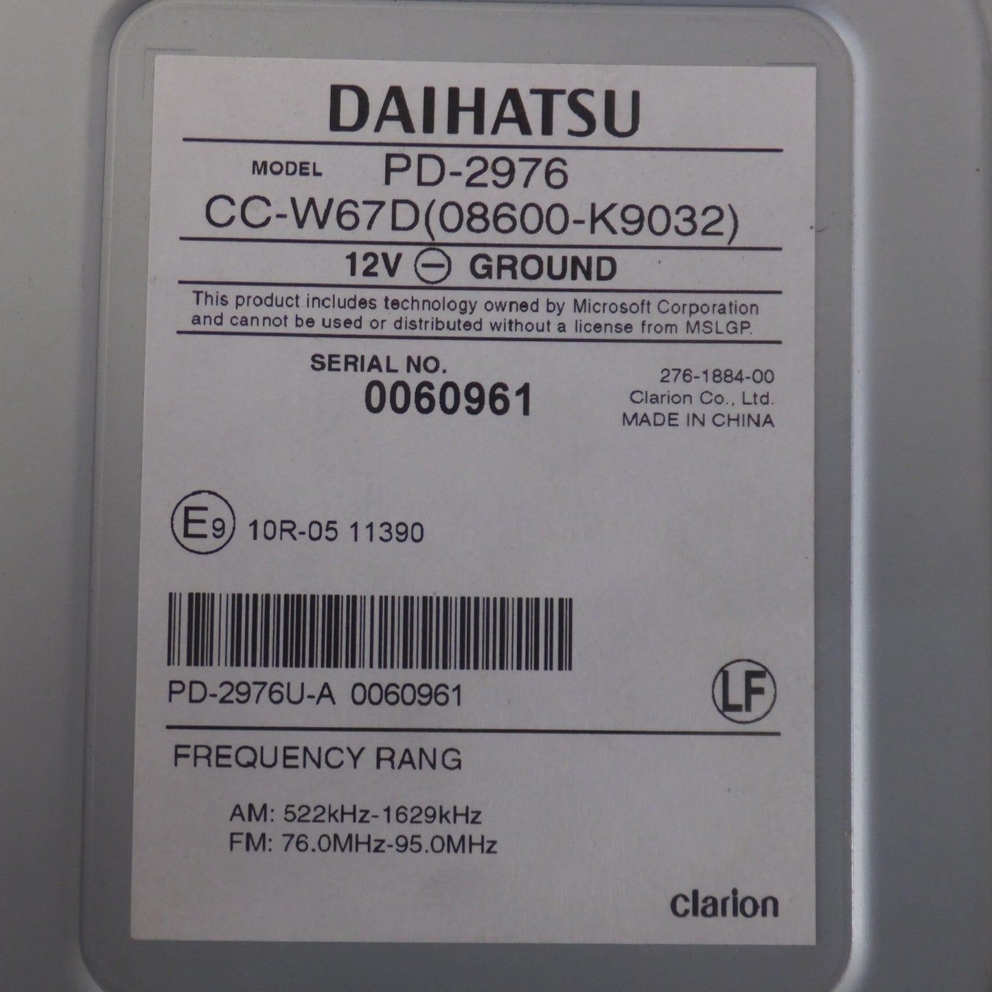 [送料無料] ★クラリオン製 ダイハツ 純正 ワイドシンプルCDチューナー CC-W67D 08600-K9032 PD-2976[40]★