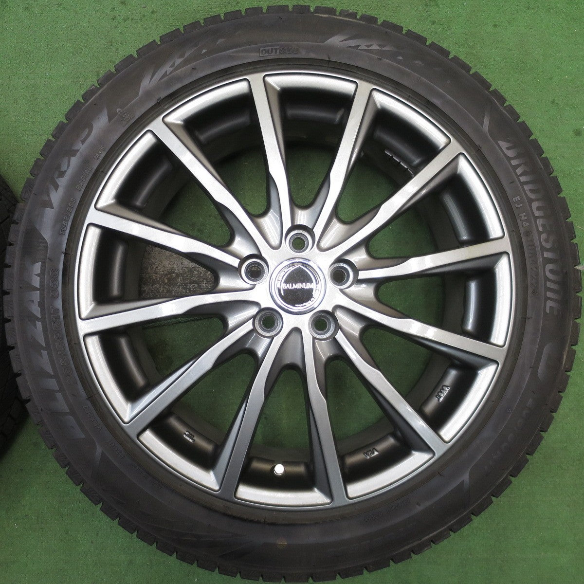 バリ溝！22年！キレイ！9.5分★インプレッサ 等 205/50R17 スタッドレス ブリヂストン ブリザック VRX3 BALMINUM バルミナ 17インチ PCD100/5H★5091902NJス