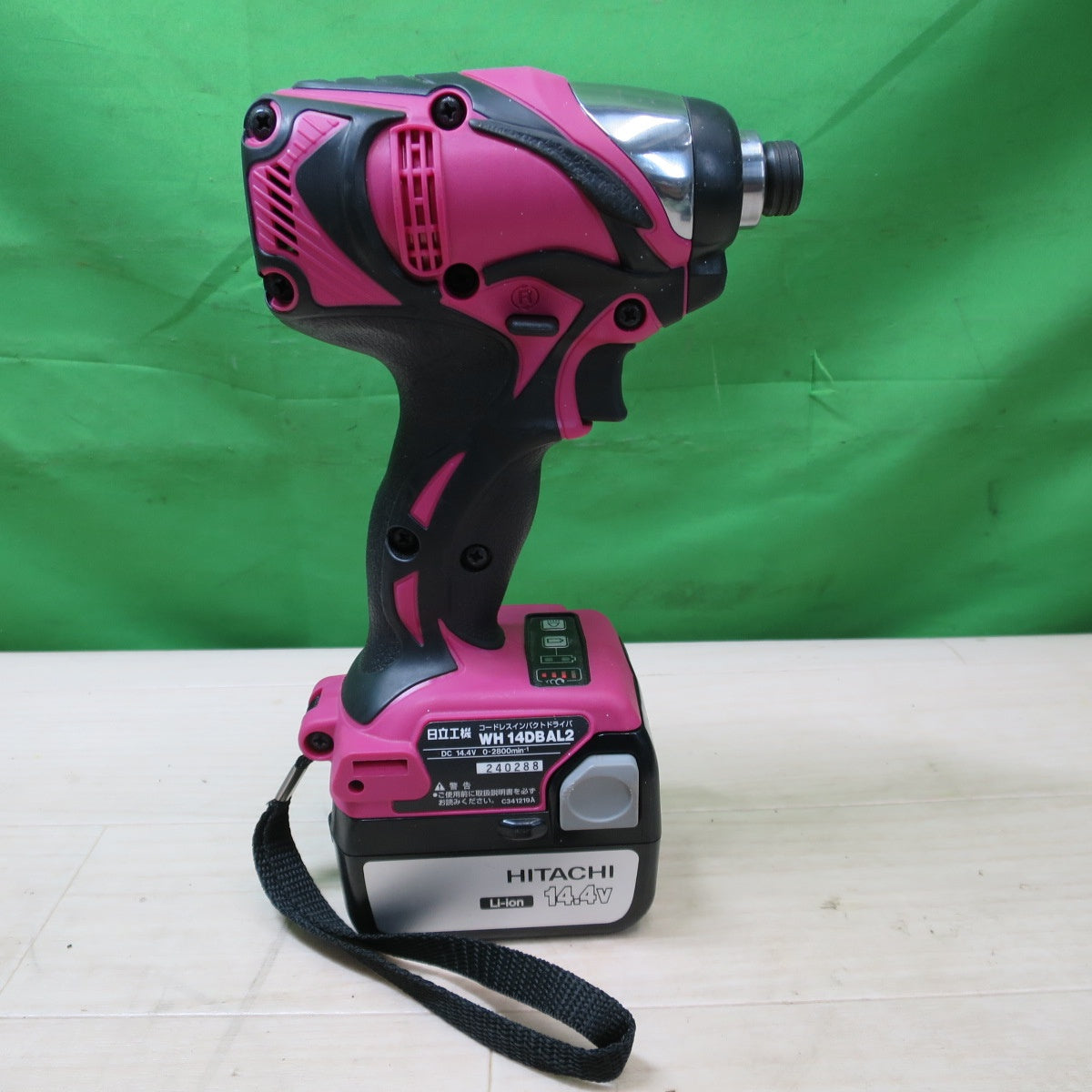 [送料無料] キレイ☆日立 コードレス インパクトドライバ WH14DBAL2 電動 工具 充電器 UC18YSL2 14.4V 充電式 HITACHI☆