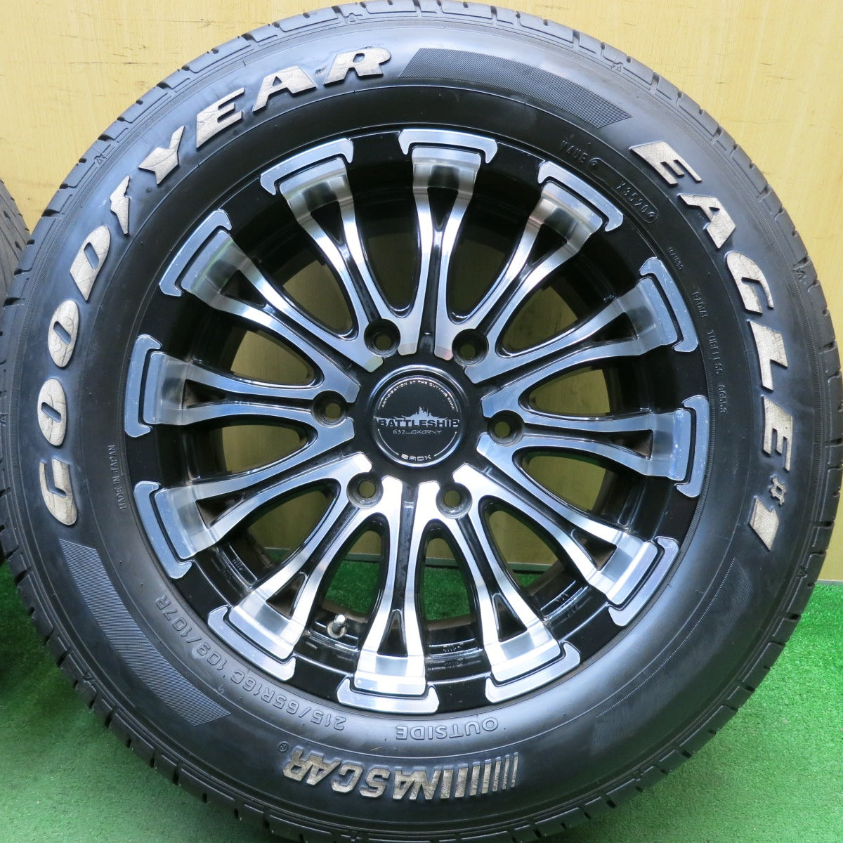 バリ溝！キレイ！9.5分★BATTLESHIP 632 LOXARNY BADX 215/65R16C 109/107R グッドイヤー イーグル #1 ナスカー ホワイトレター ロクサーニ PCD139.7/6H★5080204HAノ