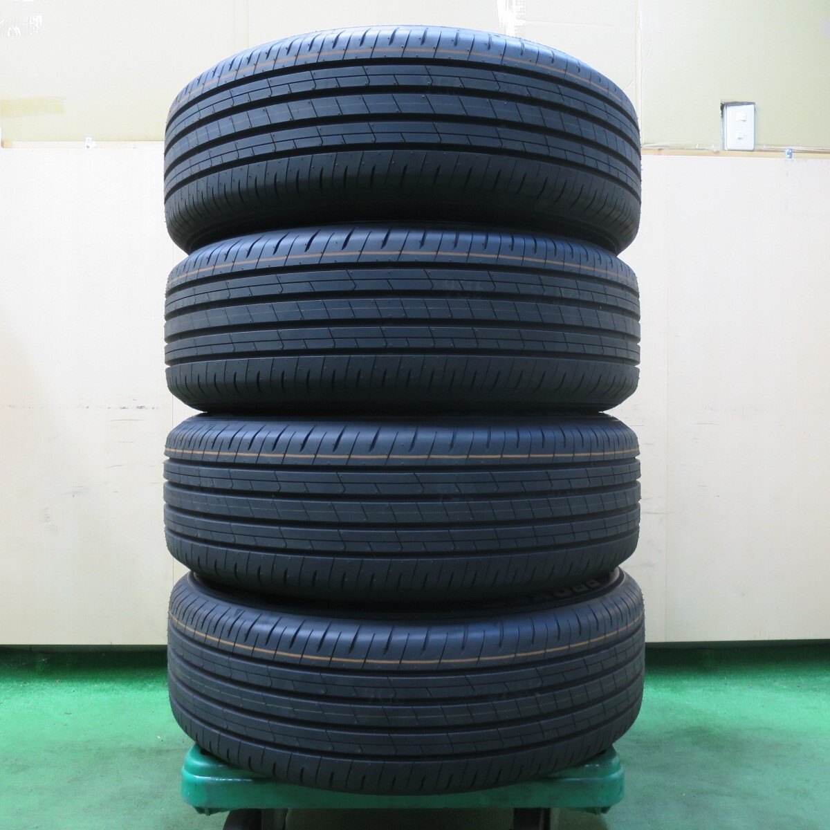新車外し 24年★トヨタ 40系 アルファード Zグレード 純正 225/60R18 トーヨー プロクセス コンフォート PCD120/5H★4121101イノ
