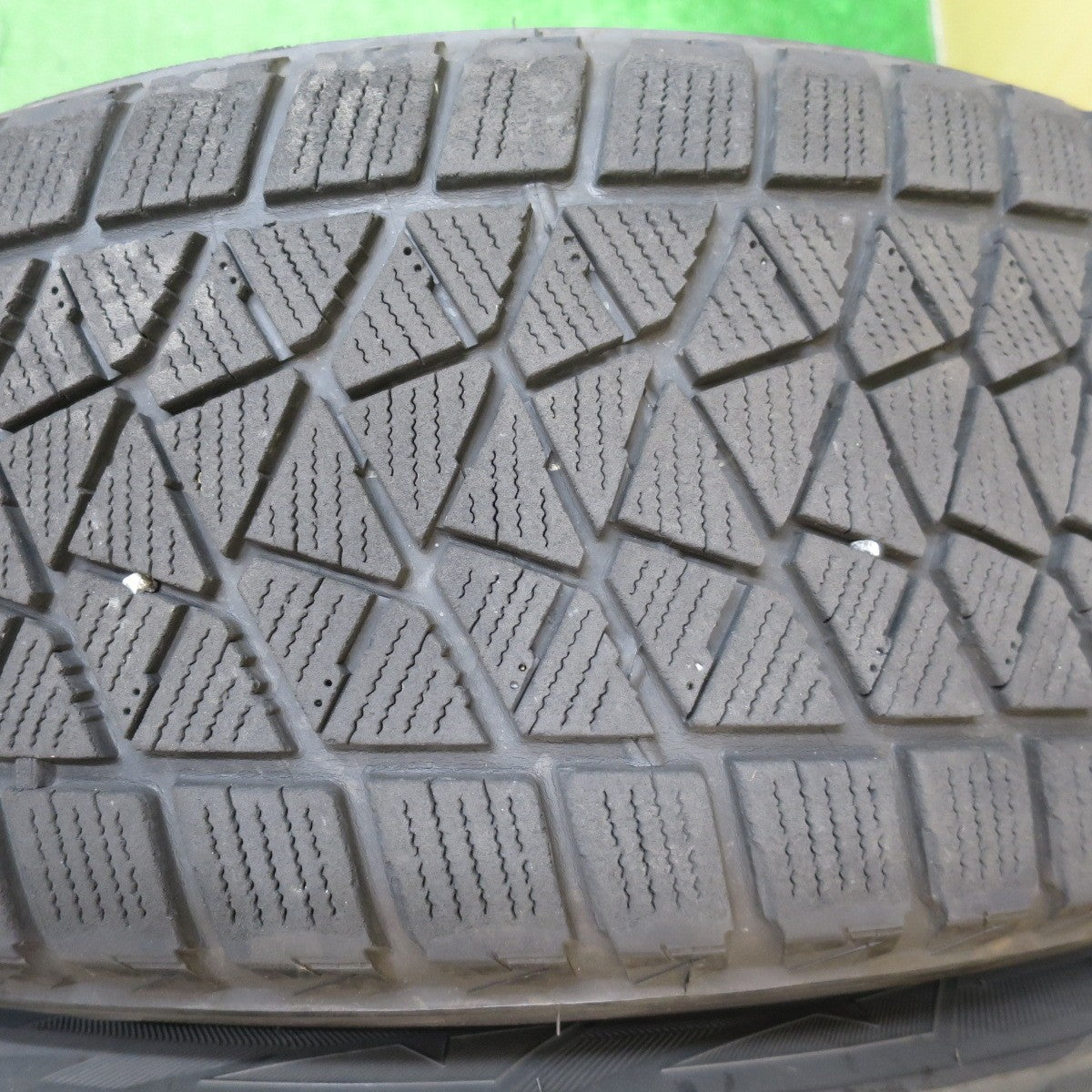 キレイ★スタッドレス 225/60R18 ブリヂストン ブリザック DM-V2 ECO FORME エコフォルム 18インチ PCD114.3/5H★5060205NJス