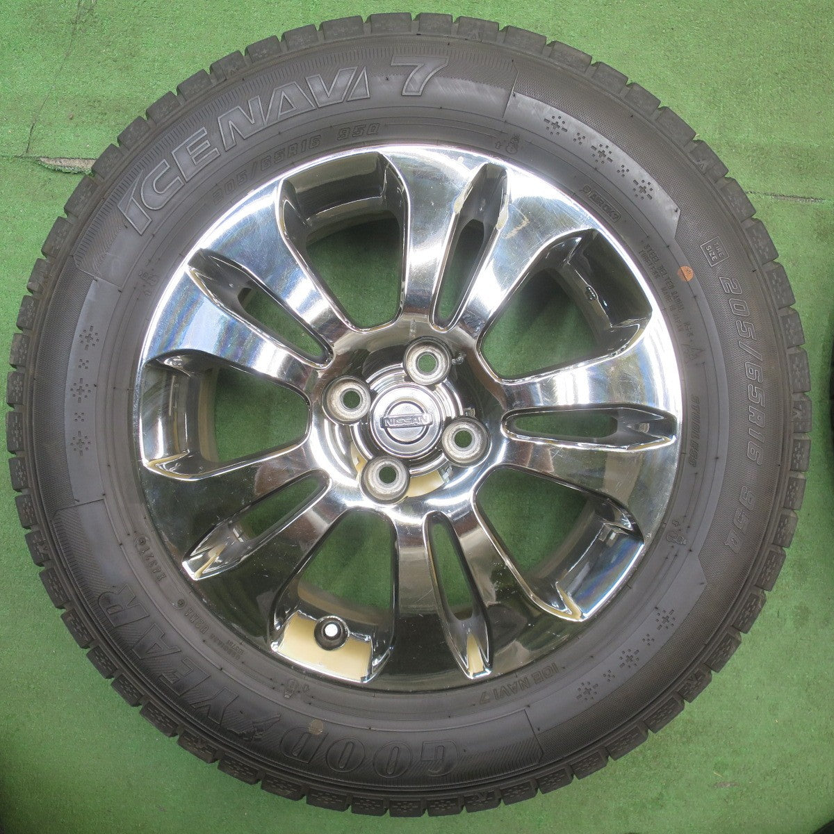 バリ溝！9.5分★日産 ウイングロード ライダー 純正 205/65R16 スタッドレス グッドイヤー アイスナビ7 16インチ PCD100/4H★6051302NJス