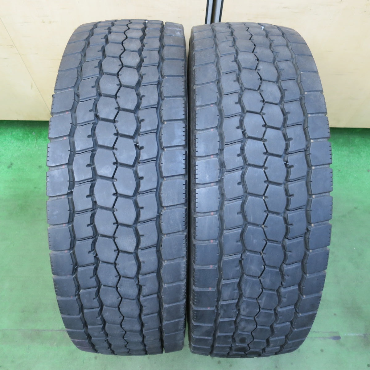 バリ溝！25年！9分！2本★トラック タイヤ 265/70R19.5 140/138J ブリヂストン M888 ミックス オールシーズン 19.5インチ★5120408イスタ