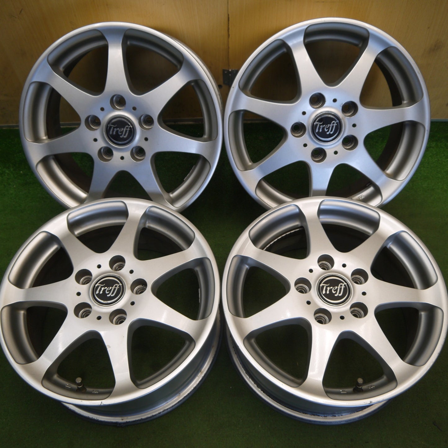 4本価格★Treff 社外 アルミ ホイール 15インチ 15×6.5JJ PCD114.3/5H★6072901Hホ