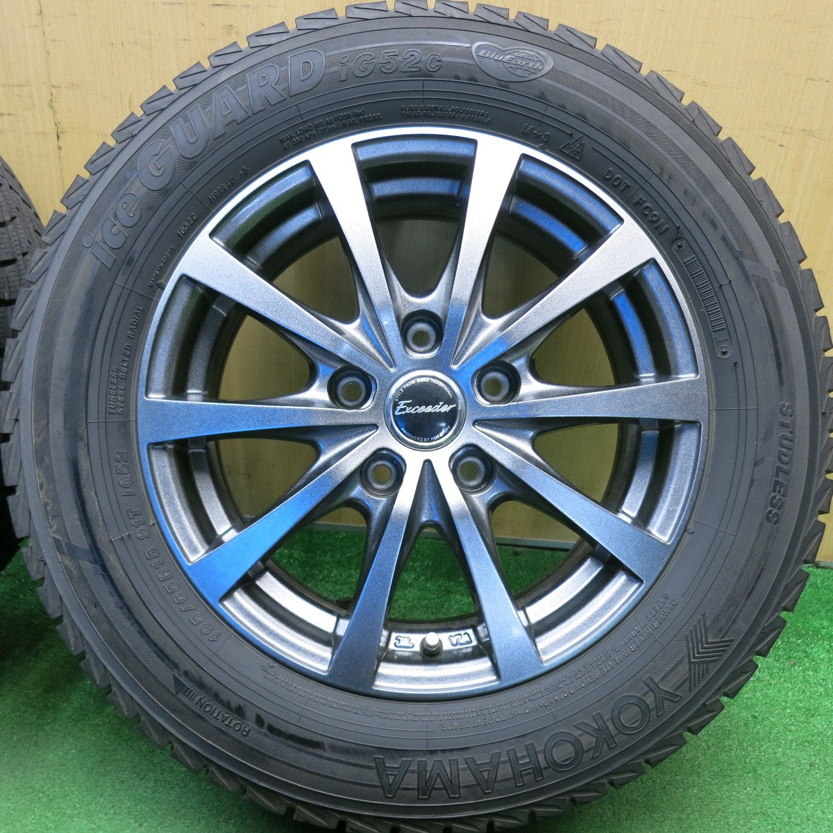 バリ溝！23年！キレイ！9分★スタッドレス 195/65R15 ヨコハマ アイスガード iG52C Exceeder エクシーダー 15インチ PCD114.3/5H★6040515HAス