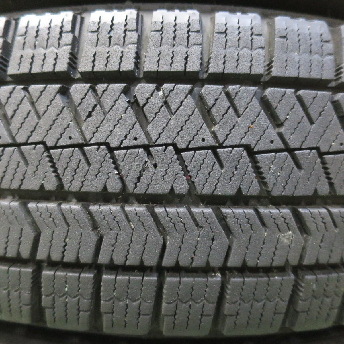 キレイ！24年◎スタッドレス 155/65R14 ブリヂストン ブリザック VRX2 MANARAY SPORT マナレイ スポーツ 14インチ PCD100/4H◎6091912イス