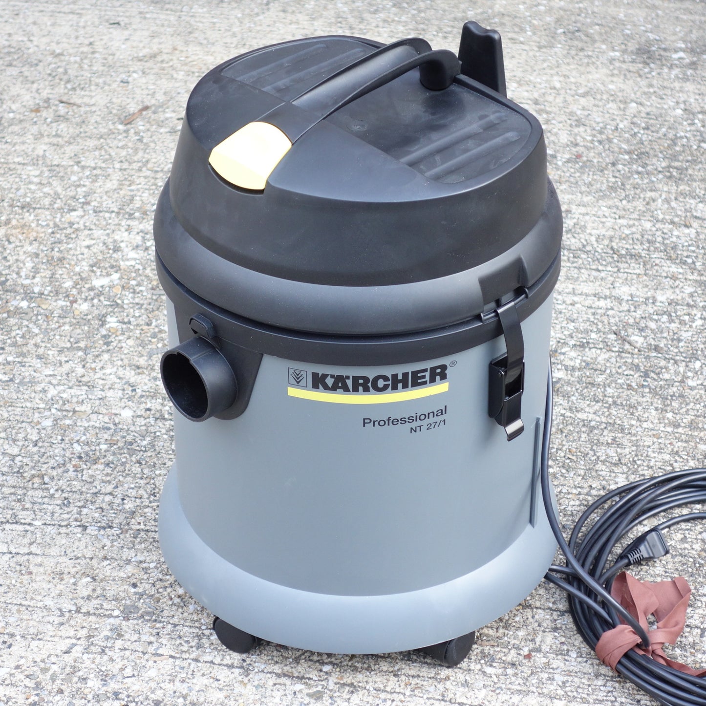 [送料無料] 未使用◆KARCHER ケルヒャー 乾湿両用掃除機 NT27/1 クリーナー 業務用 1.428-521.0 100V 50/60Hz◆