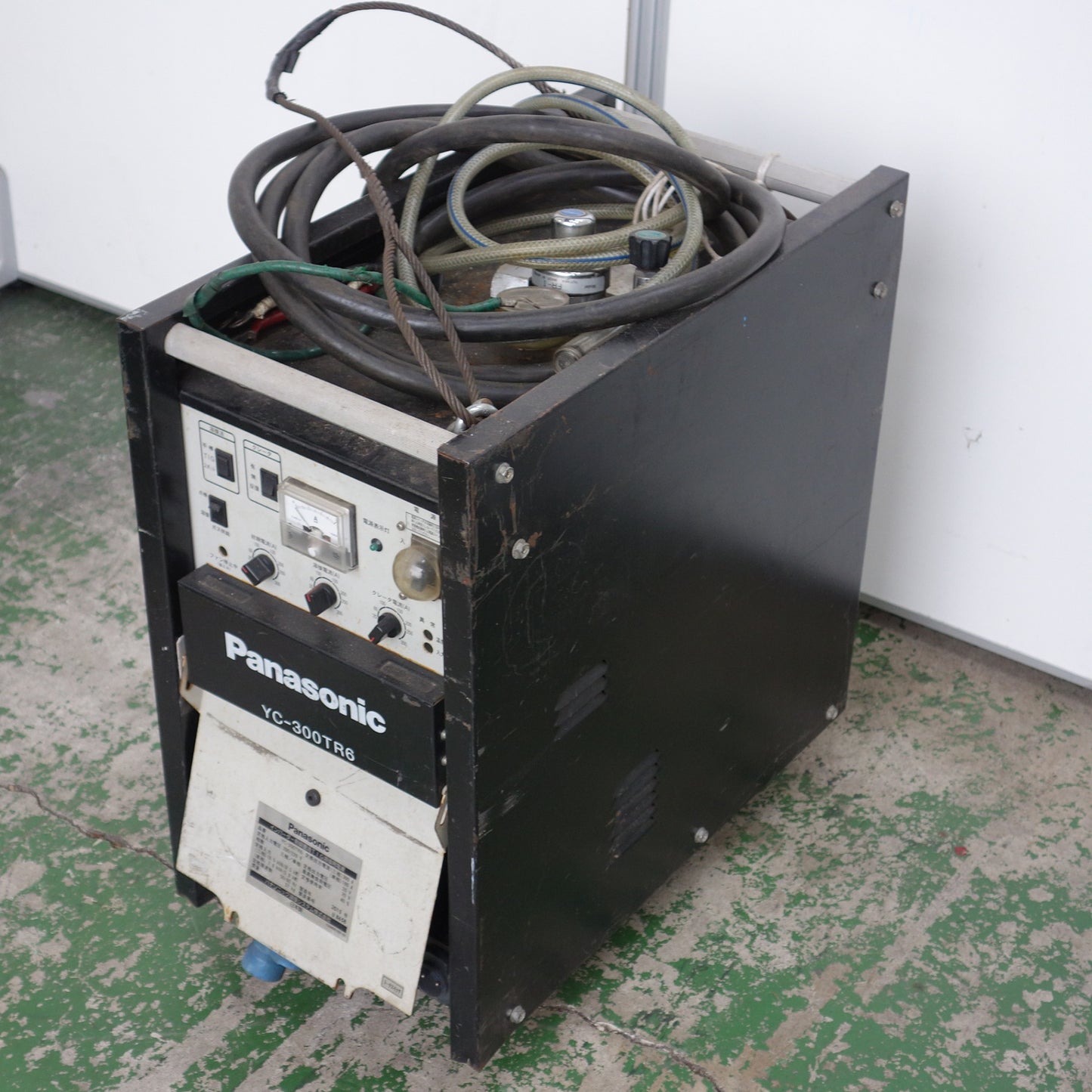 [送料無料] ◆Panasonic パナソニック インバーター制御直流TIG溶接用電源 YC-300TR6 溶接機 2015年製 200V◆