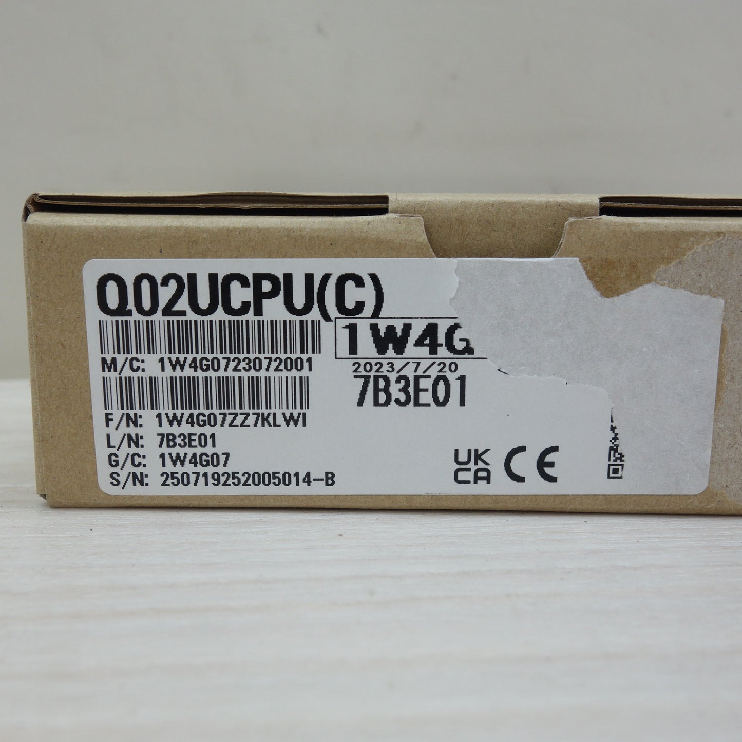 [送料無料] 未使用☆三菱電機 シーケンサ CPU ユニット モジュール Q02UCPU(C) 2023年製 MELSEC-Qシリーズ MITSUBISHI☆