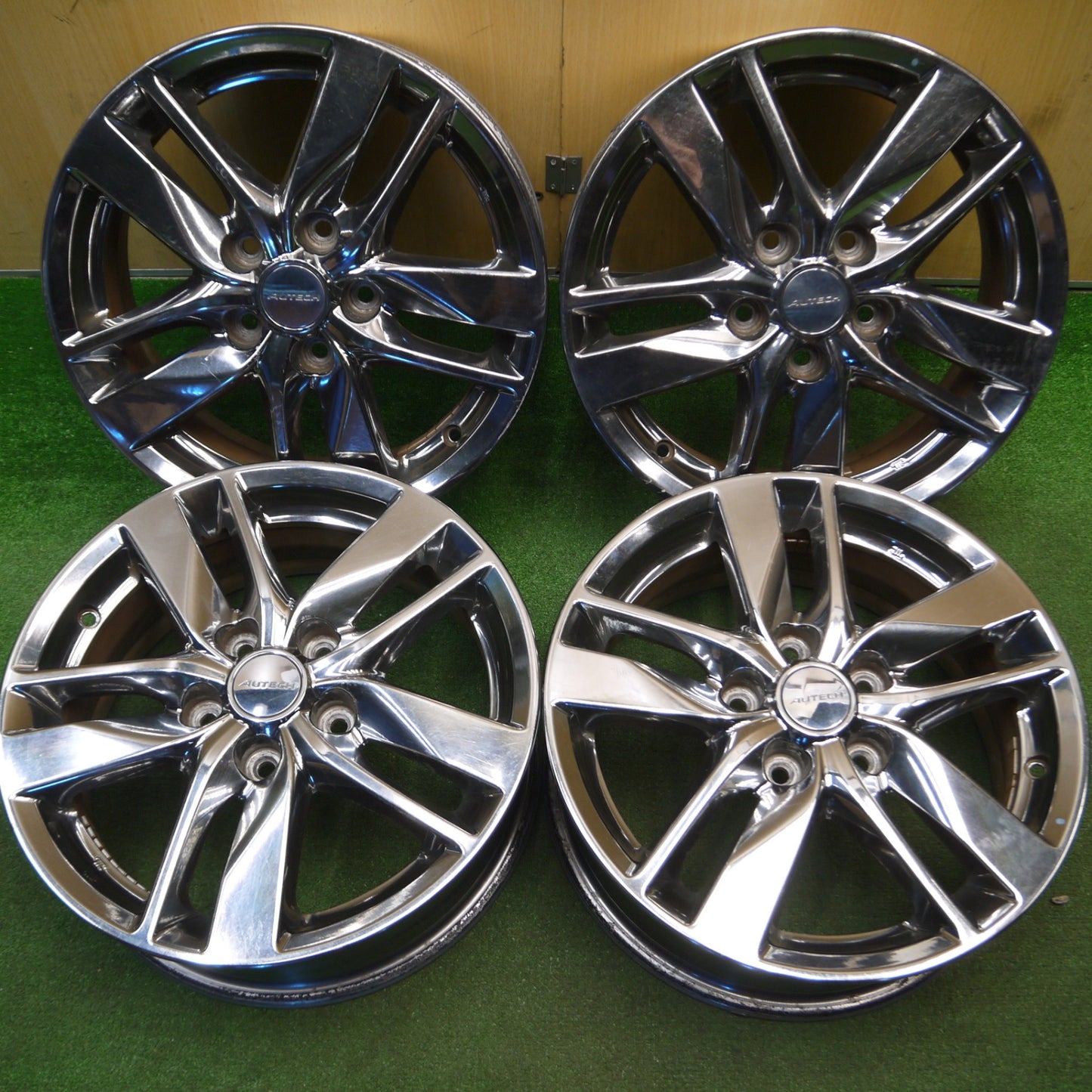 [送料無料] 4本価格★日産 C28 C27 C26 C25 セレナ 純正 AUTECH ホイール 16インチ オーテック 16×6J PCD114.3/5H★5012208Hホ