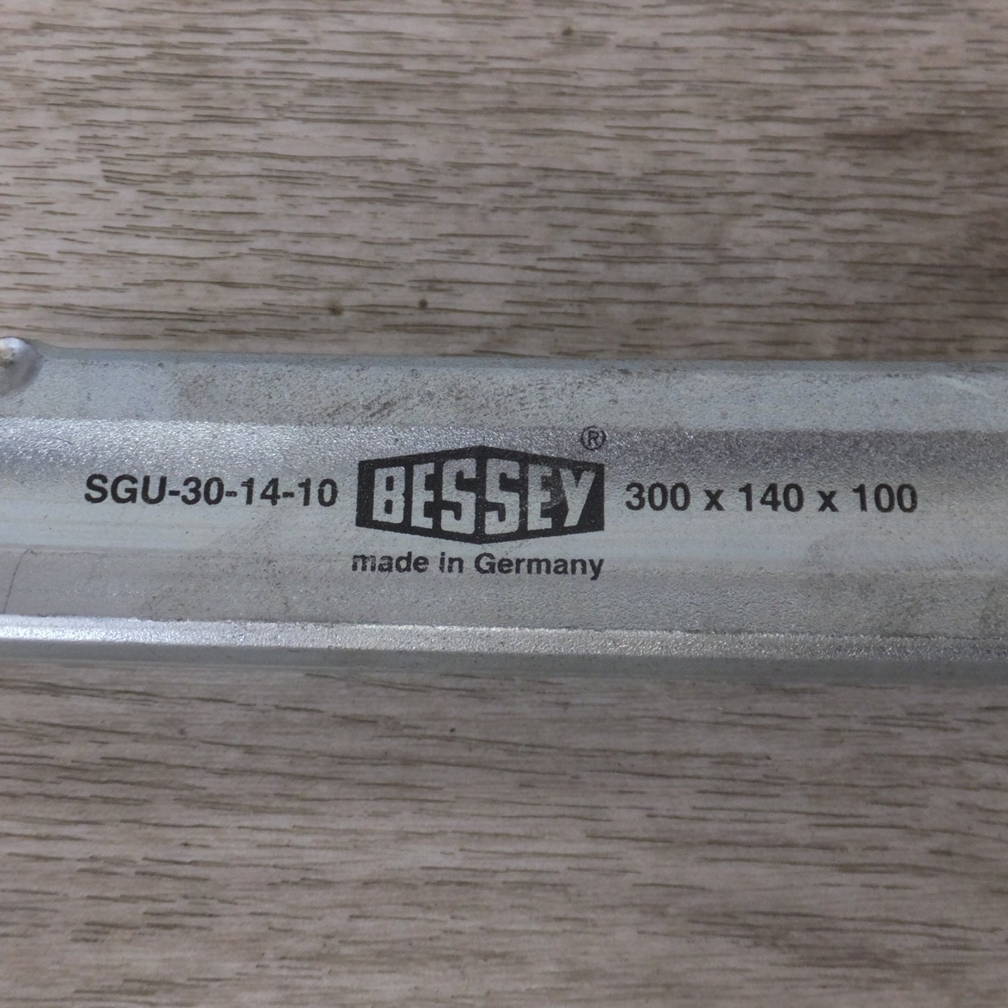 [送料無料] ★ベッセイ BESSEY U型高性能クランプ SGU SGU-30-14-10 300x140x100(2)★