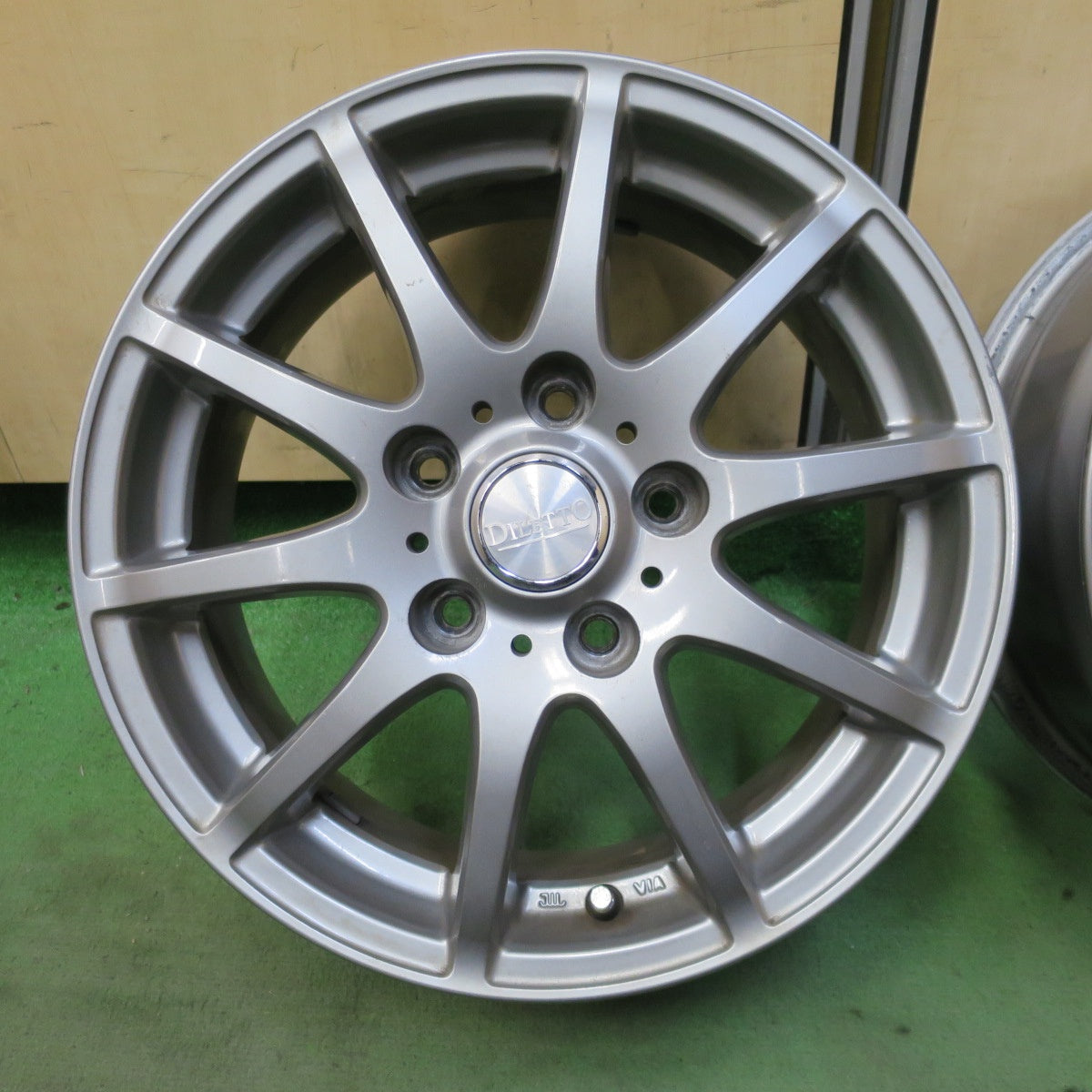 4本価格◎DILETTO 15インチ ホイール ディレット 15×6J PCD114.3/5H◎6080101NGホ