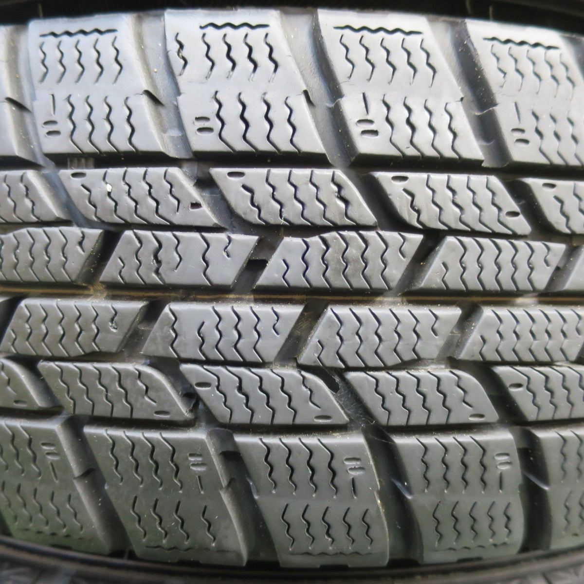 [送料無料] バリ溝！20年！9分★ダイハツ MAX エッセ ミラ 等 純正 155/65R13 スタッドレス グッドイヤー アイスナビ6 13インチ PCD100/4H★4103008イス