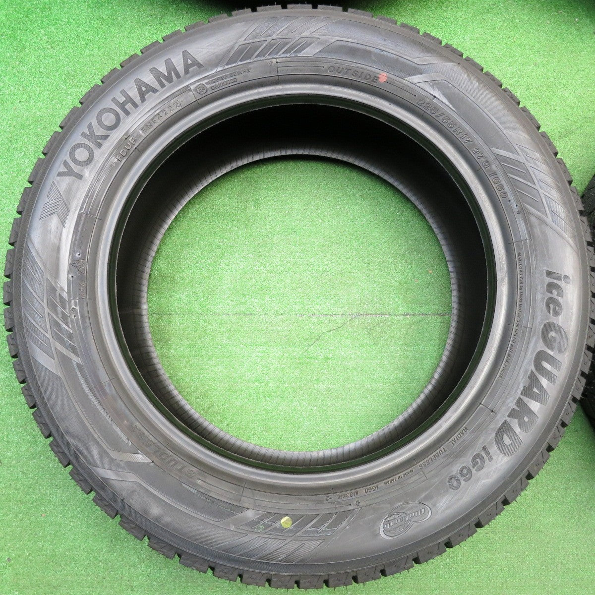未使用！22年★スタッドレス 225/55R17 ヨコハマ アイスガード iG60 タイヤ 17インチ XV アルファード アウトランダー アテンザ 等★5123104HAスタ